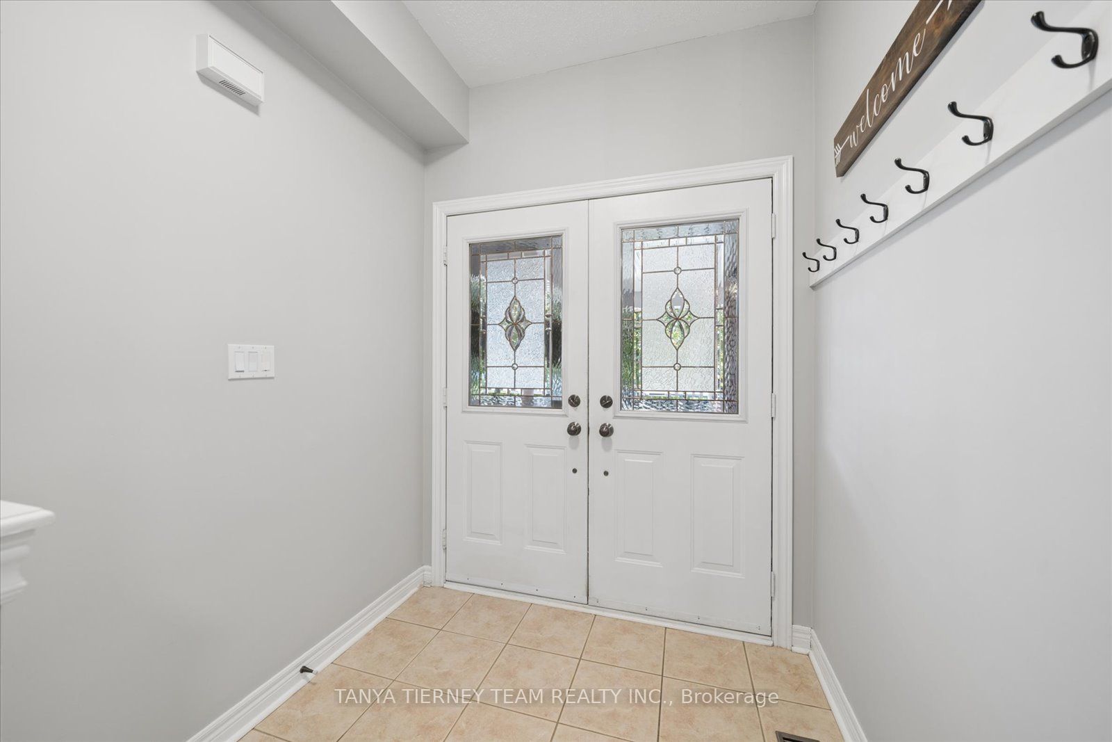 16 Corianne Avenue Property Photo 5