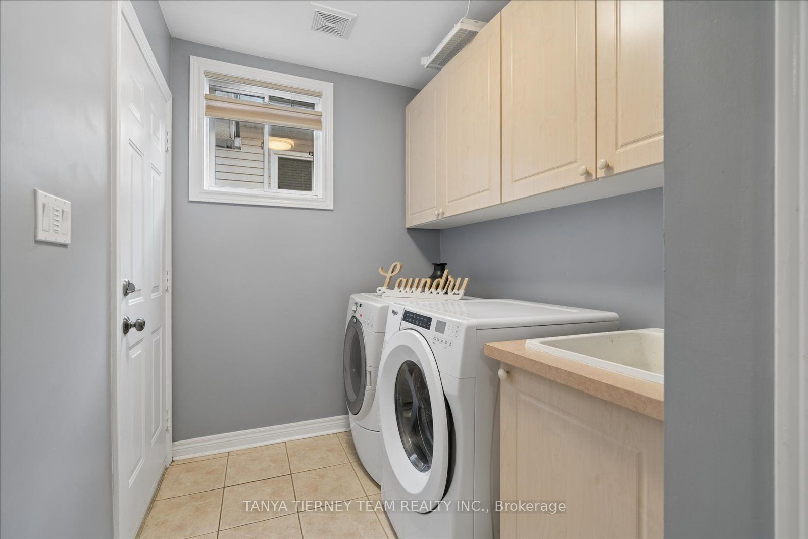 16 Corianne Avenue Property Photo 24