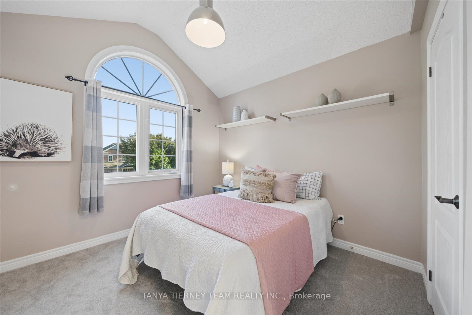 16 Corianne Avenue Property Photo 35