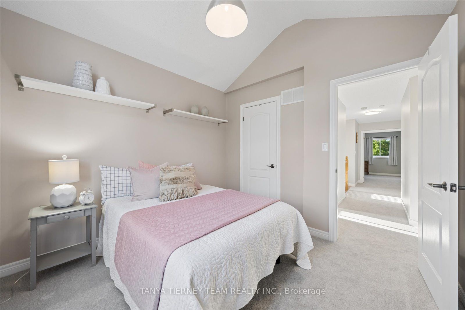 16 Corianne Avenue Property Photo 36