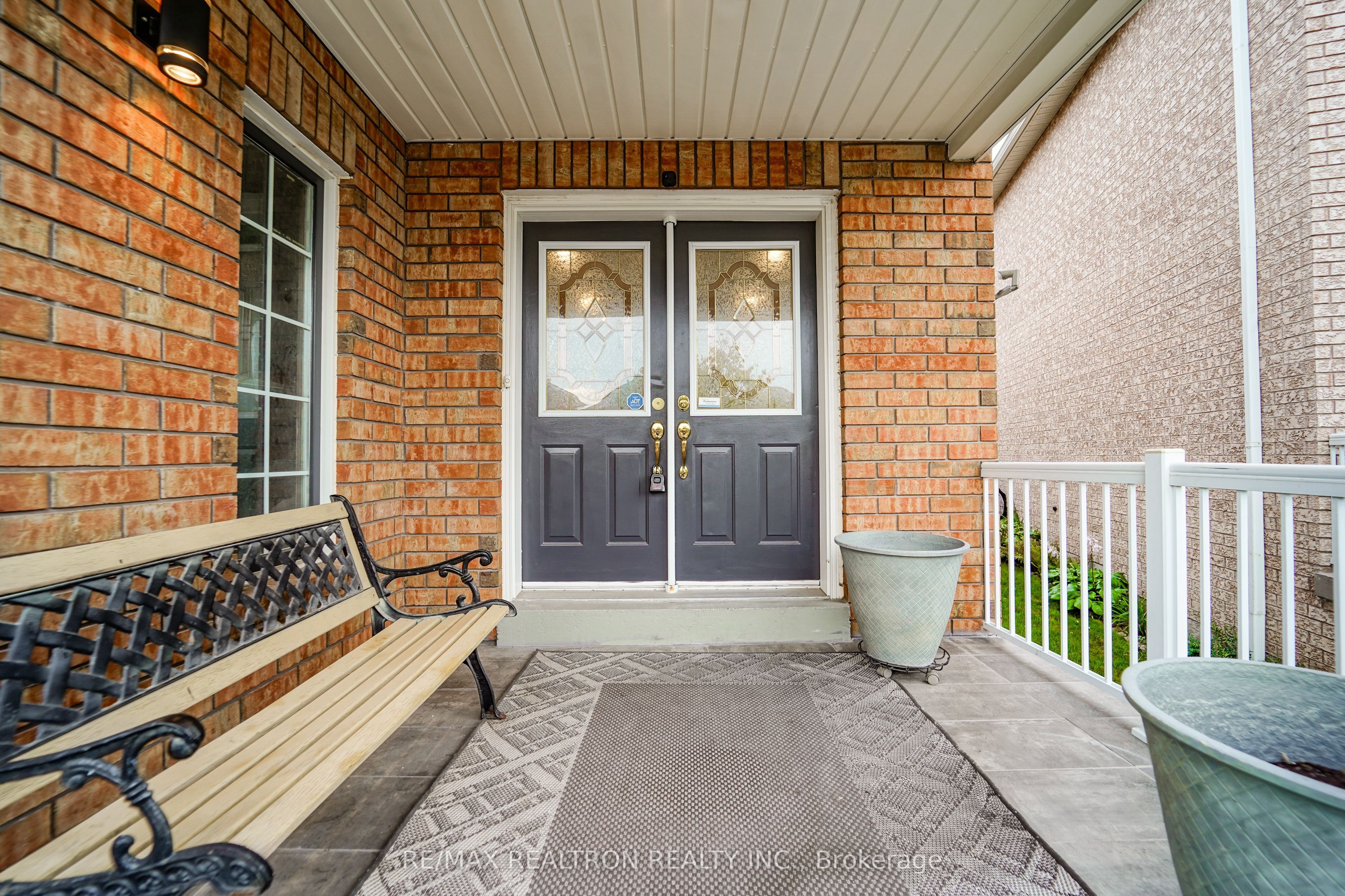 160 Dooley Crescent Property Photo 4