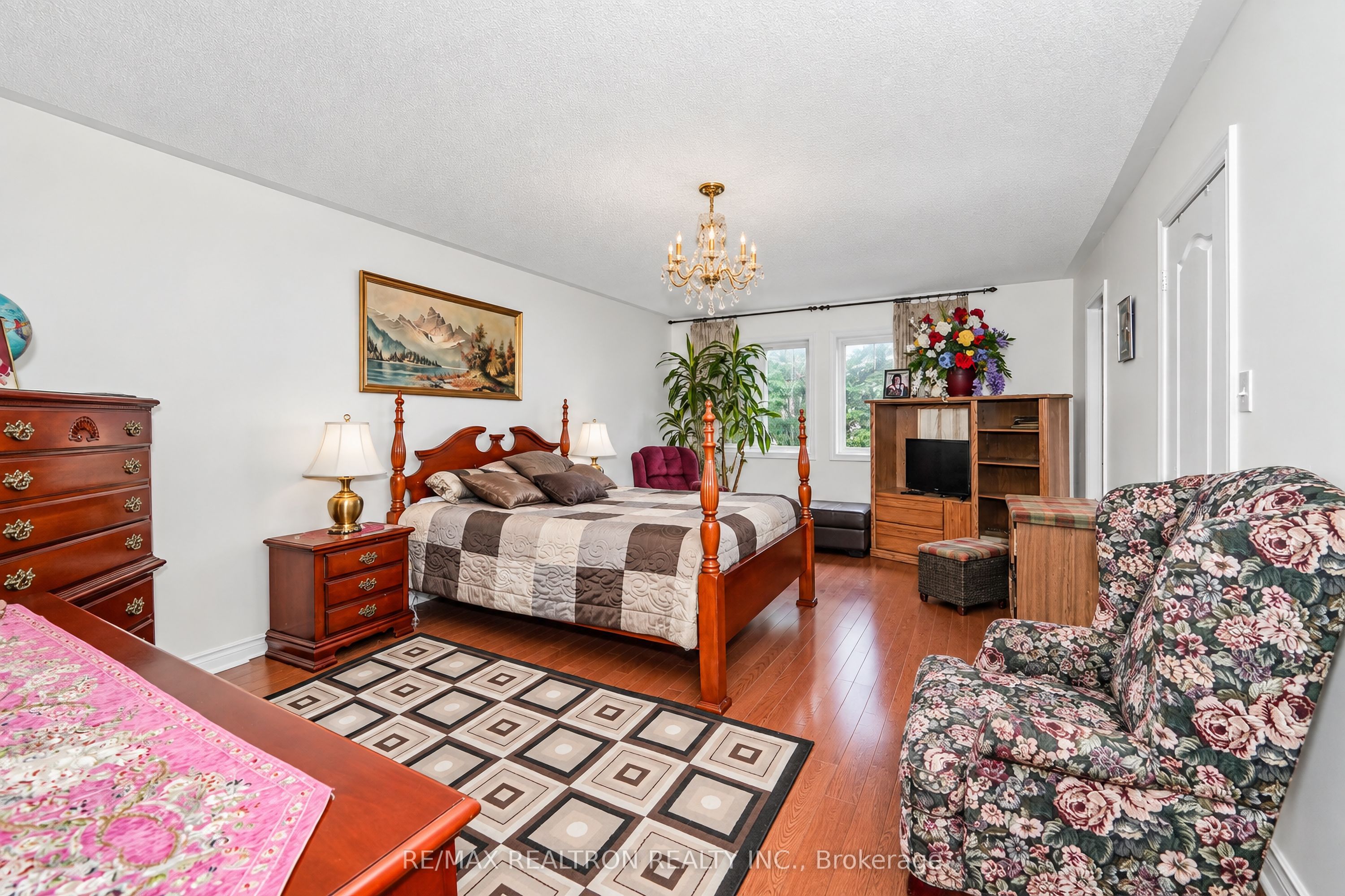 160 Dooley Crescent Property Photo 15