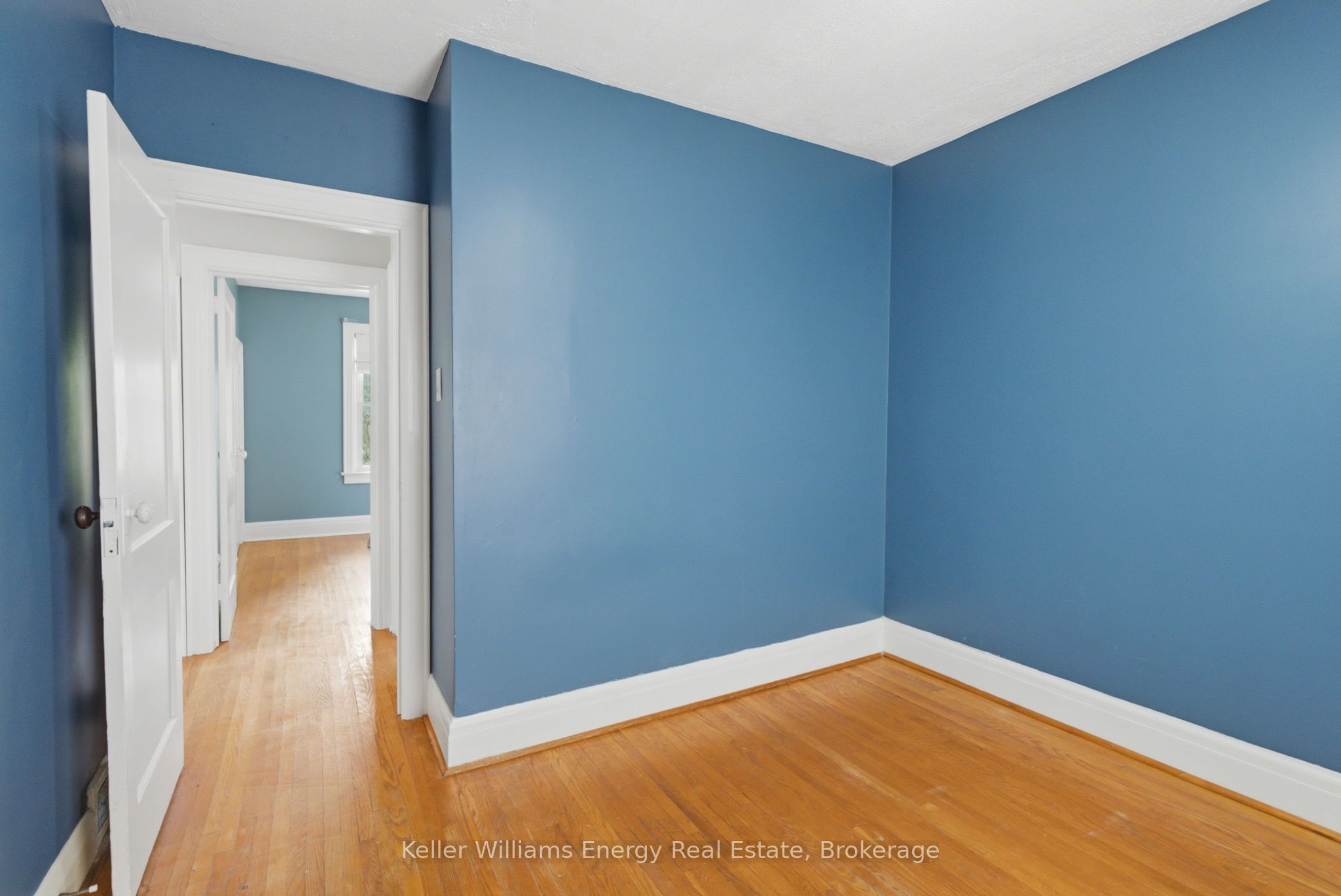 100 Burk Street Property Photo 22