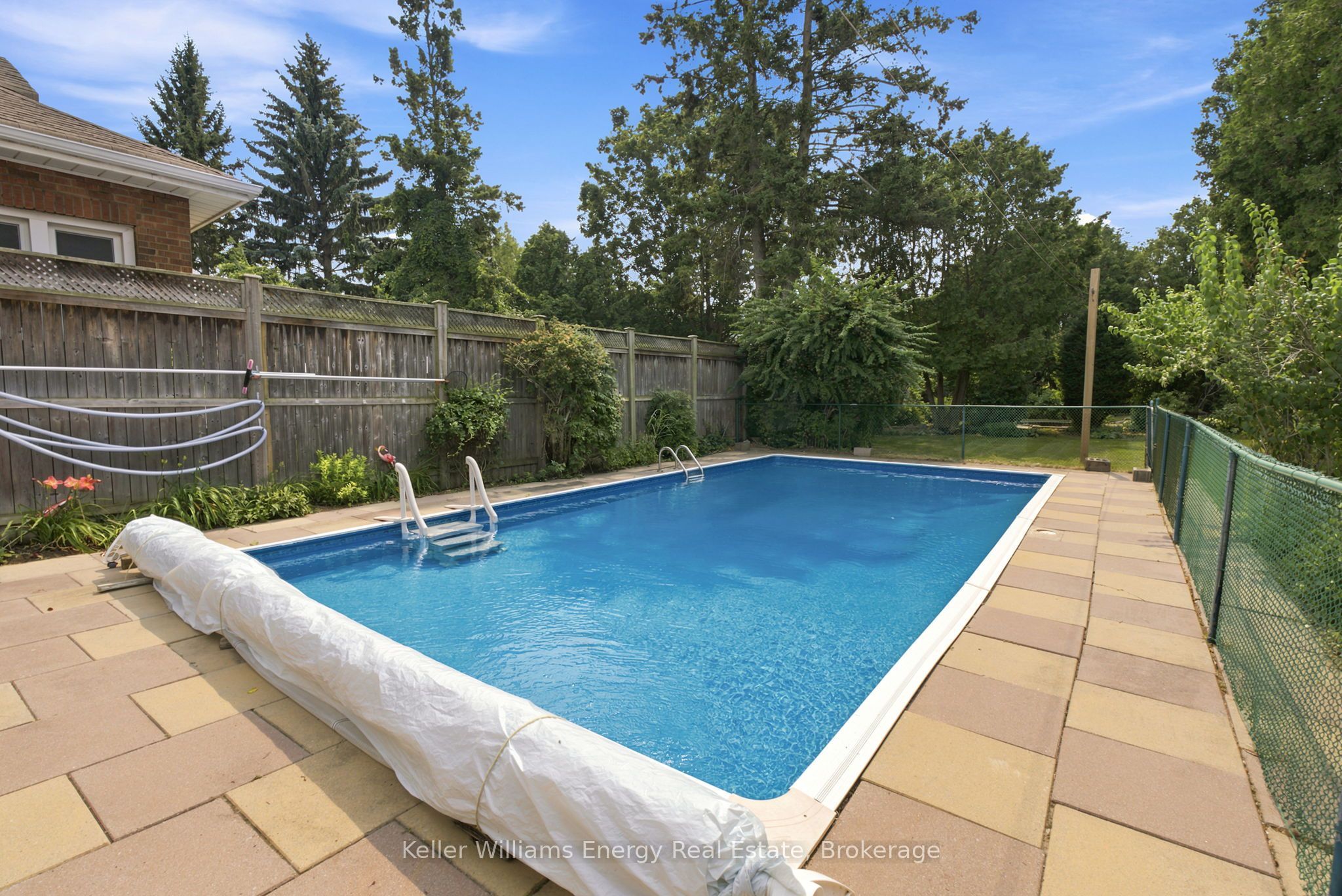 100 Burk Street Property Photo 31