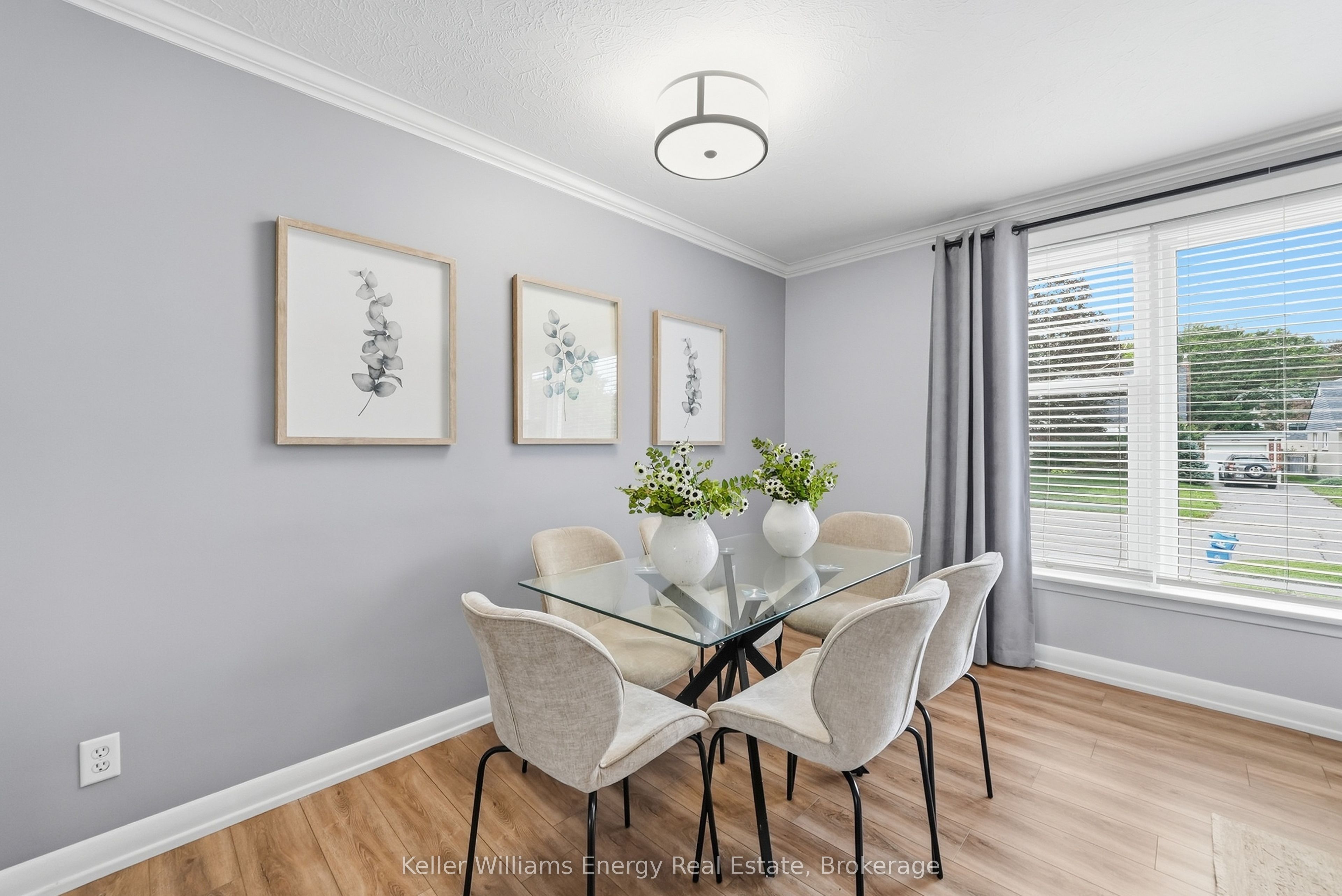 699 Grierson Street Property Photo 10