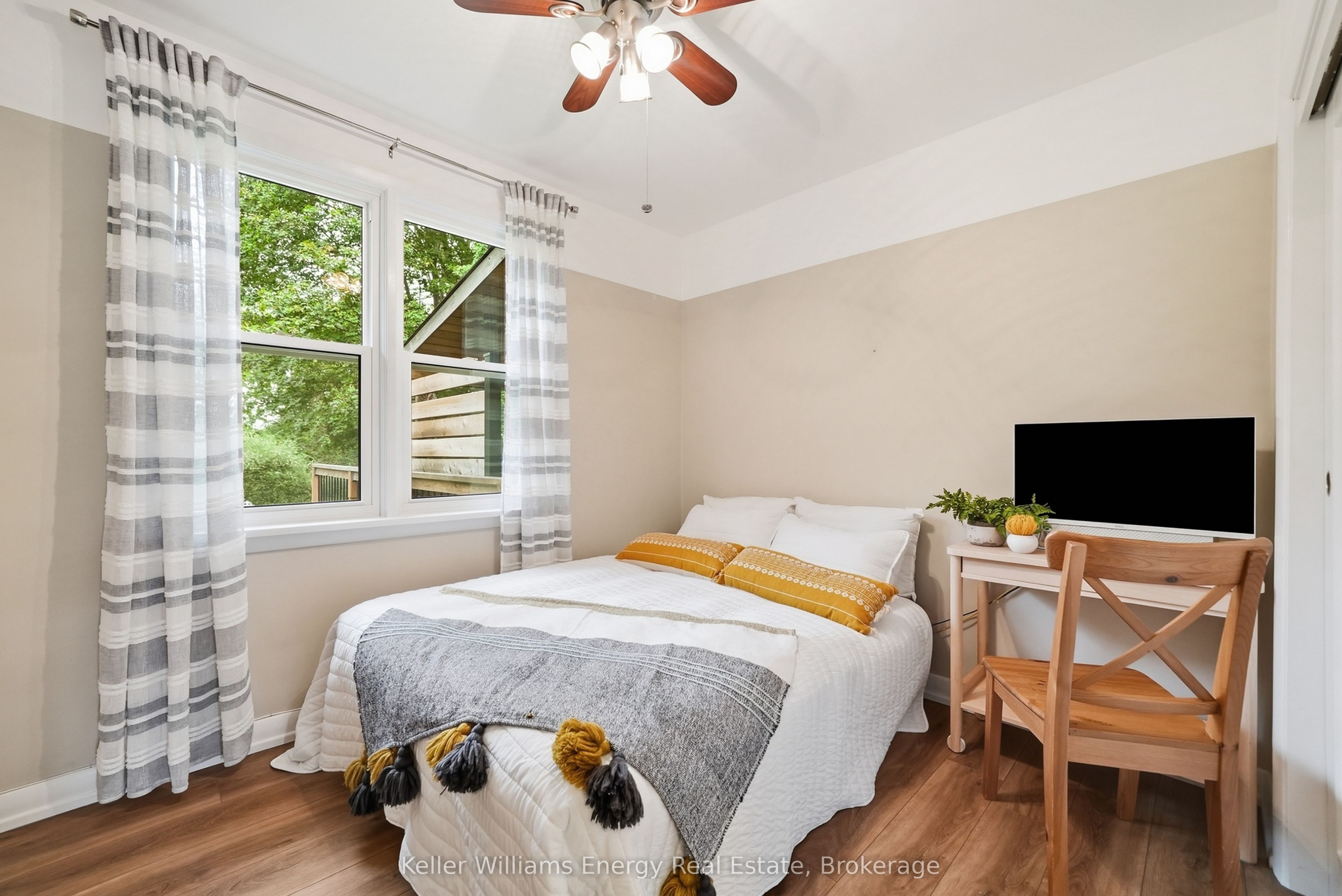 699 Grierson Street Property Photo 12