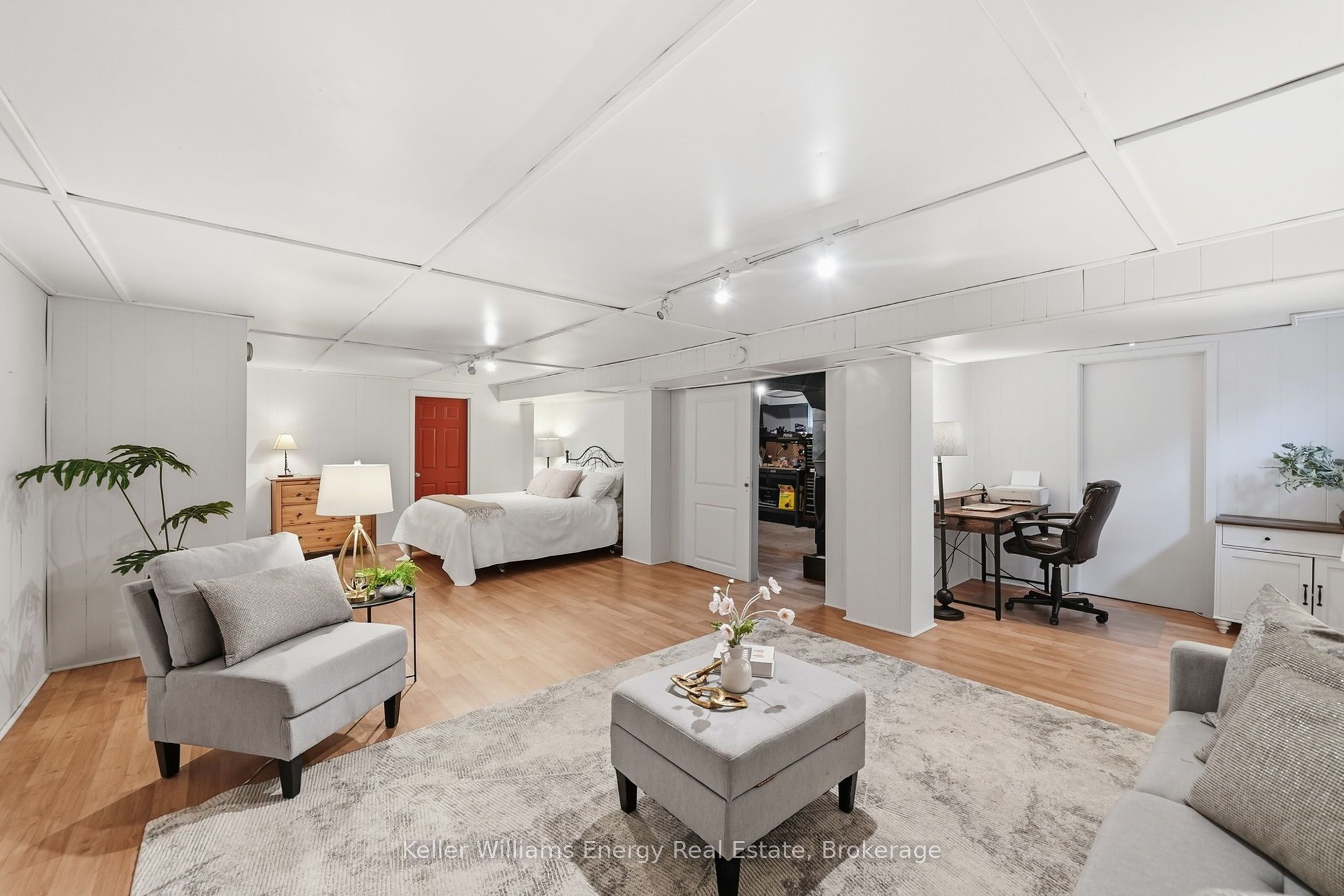 699 Grierson Street Property Photo 18