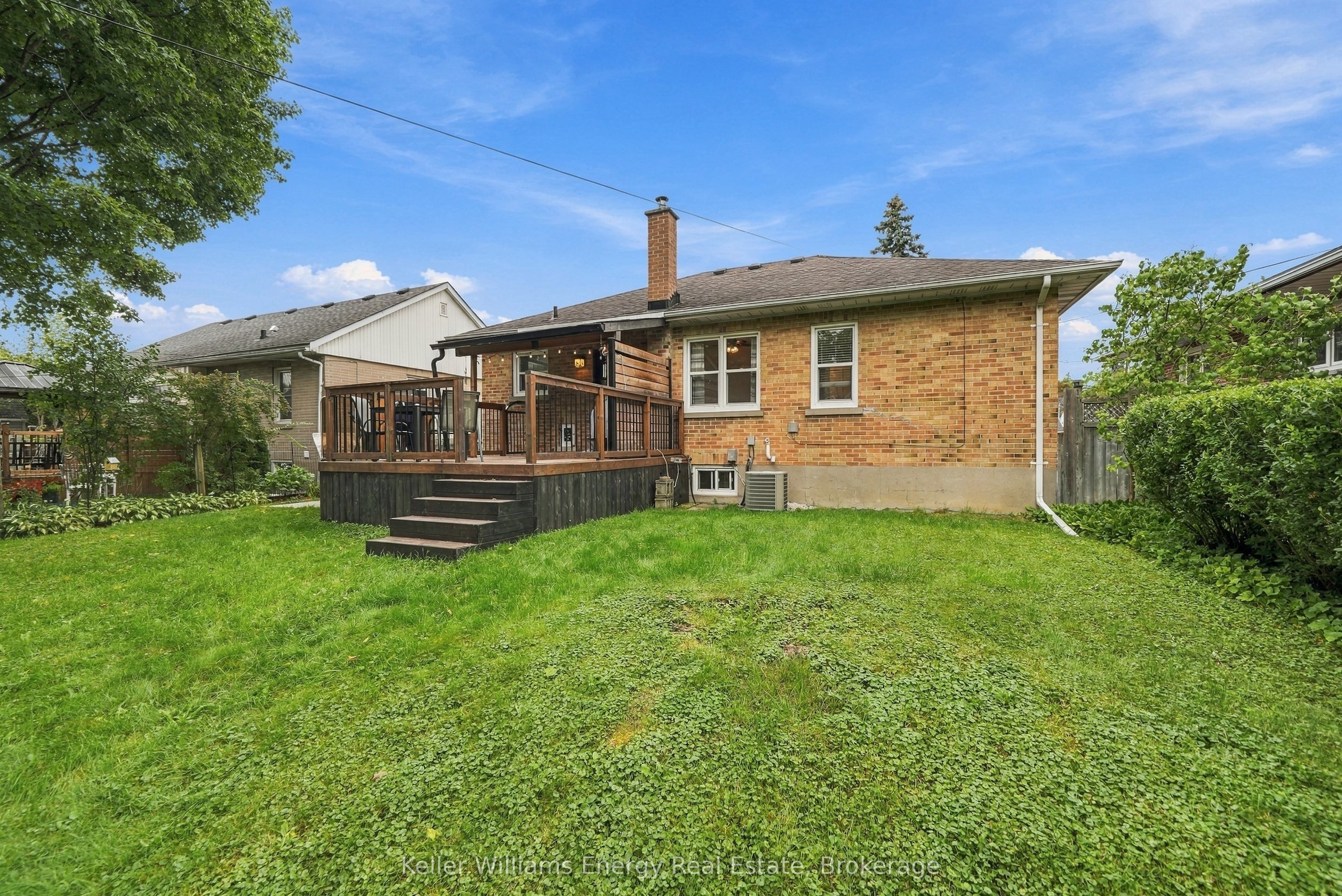 699 Grierson Street Property Photo 22