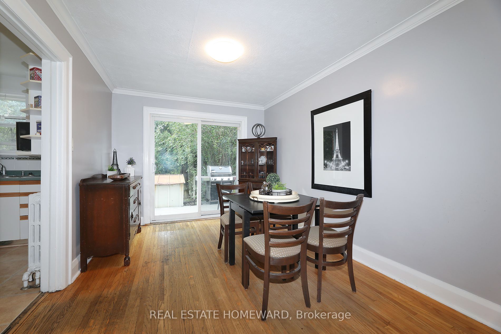1 Pinegrove Avenue Property Photo 7