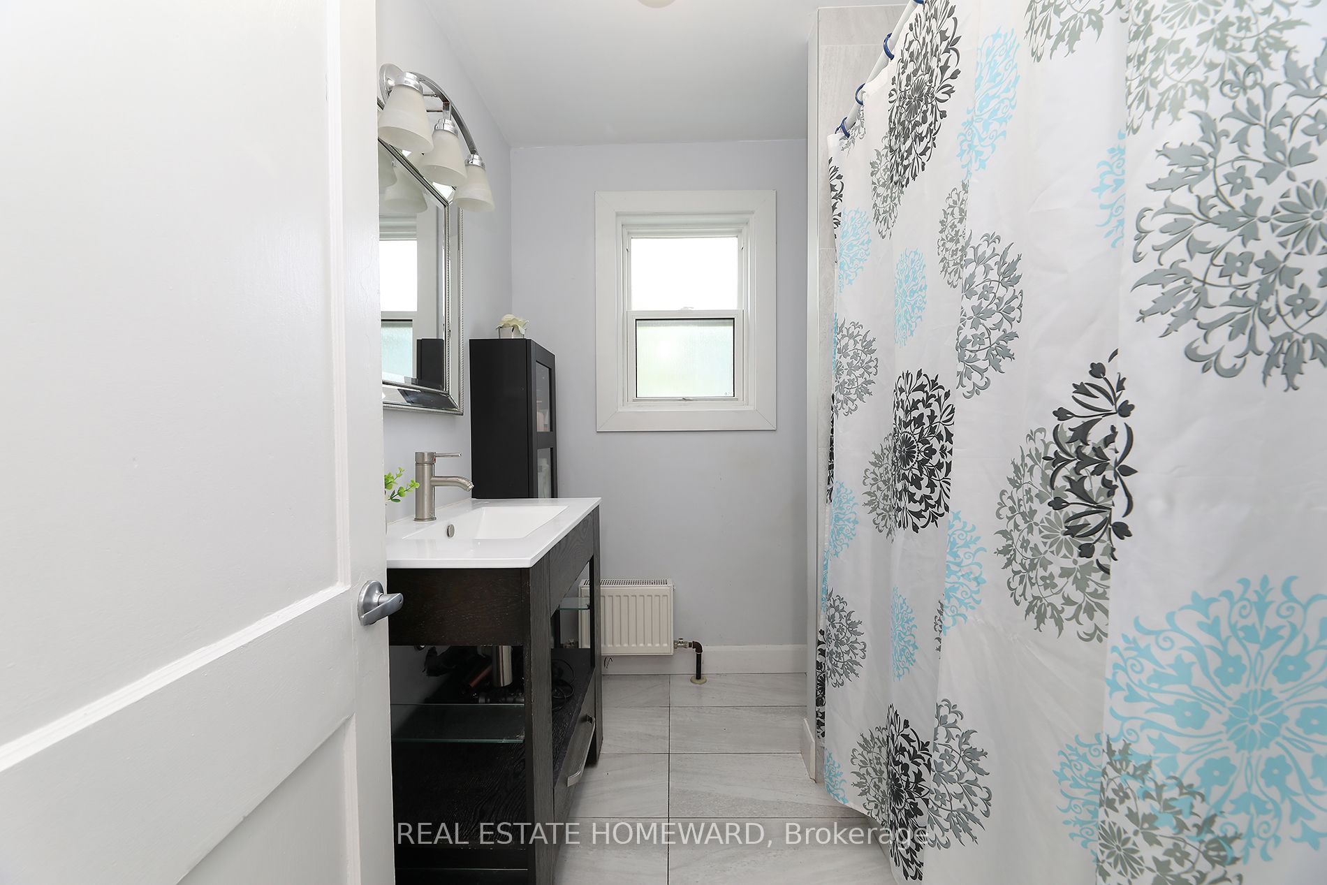1 Pinegrove Avenue Property Photo 18
