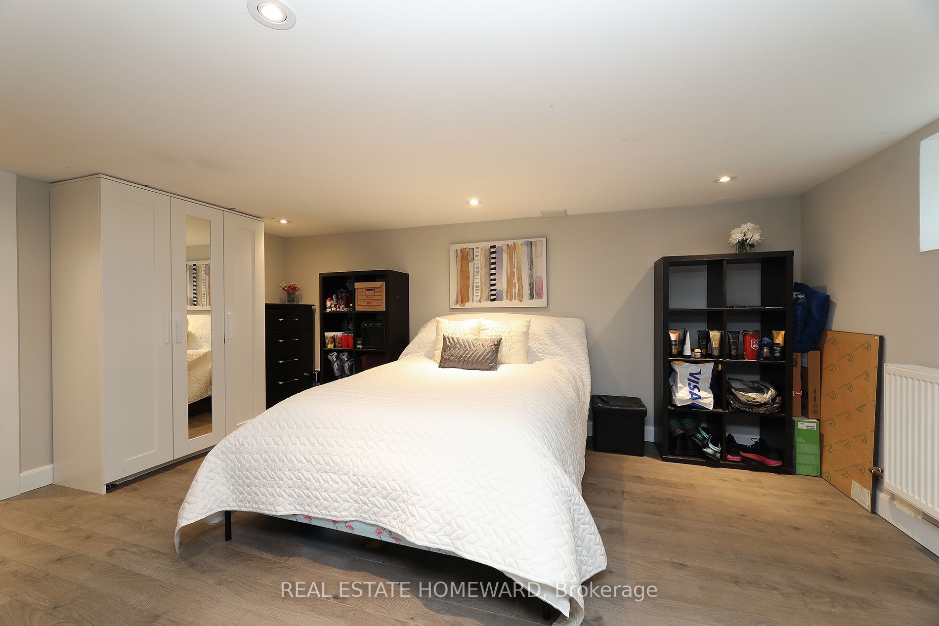 1 Pinegrove Avenue Property Photo 20