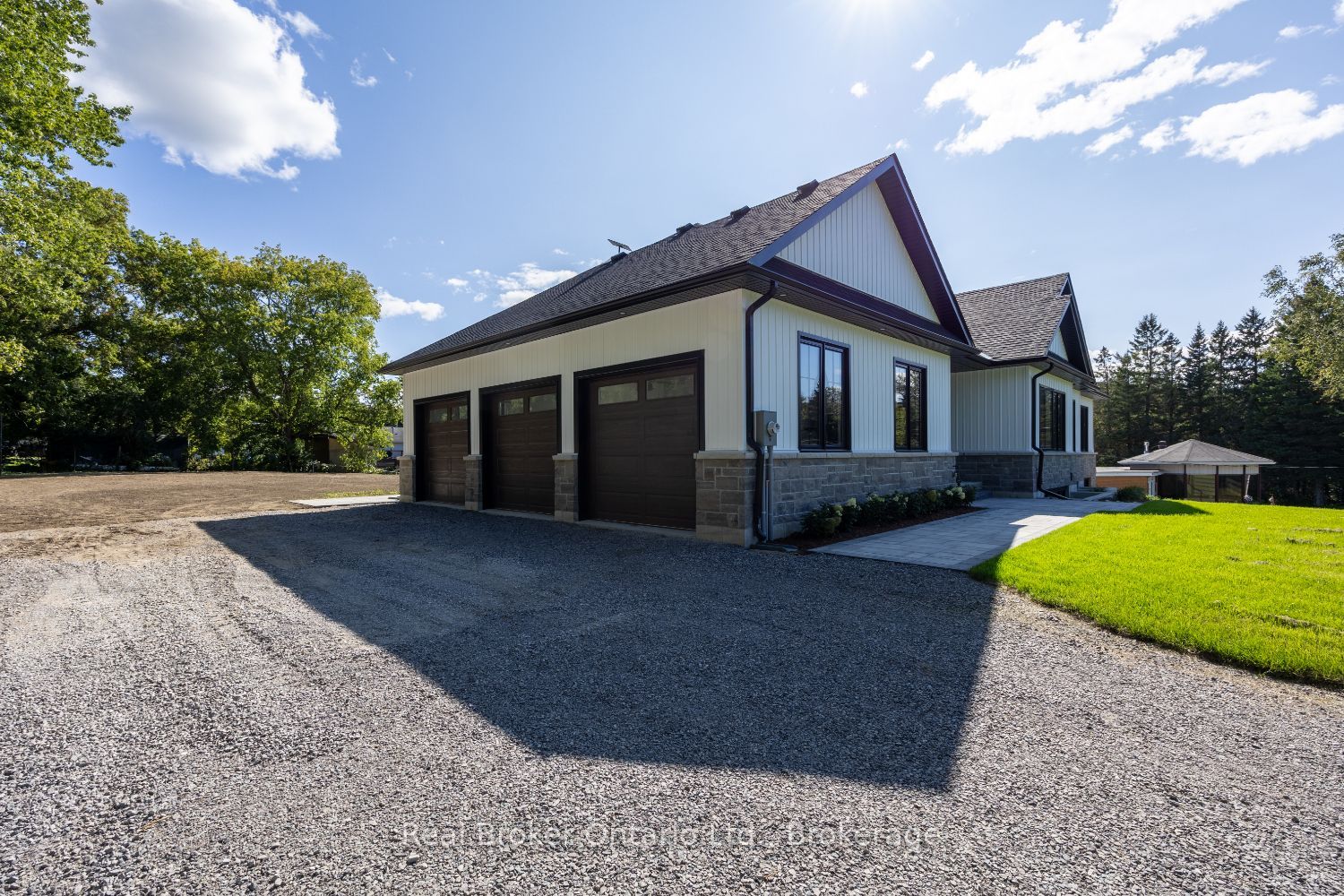 47 Blumenweg Property Photo 4