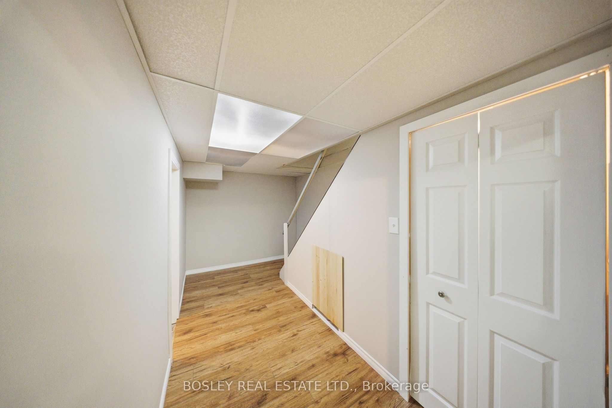 865 Gentry Crescent Property Photo 43