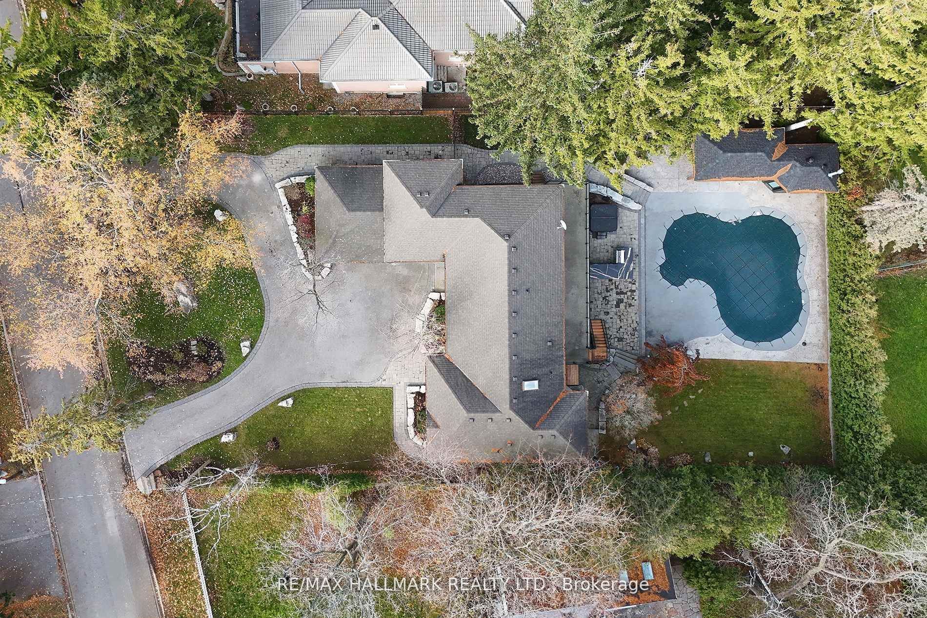 88 Colonel Danforth Trail Property Photo 6