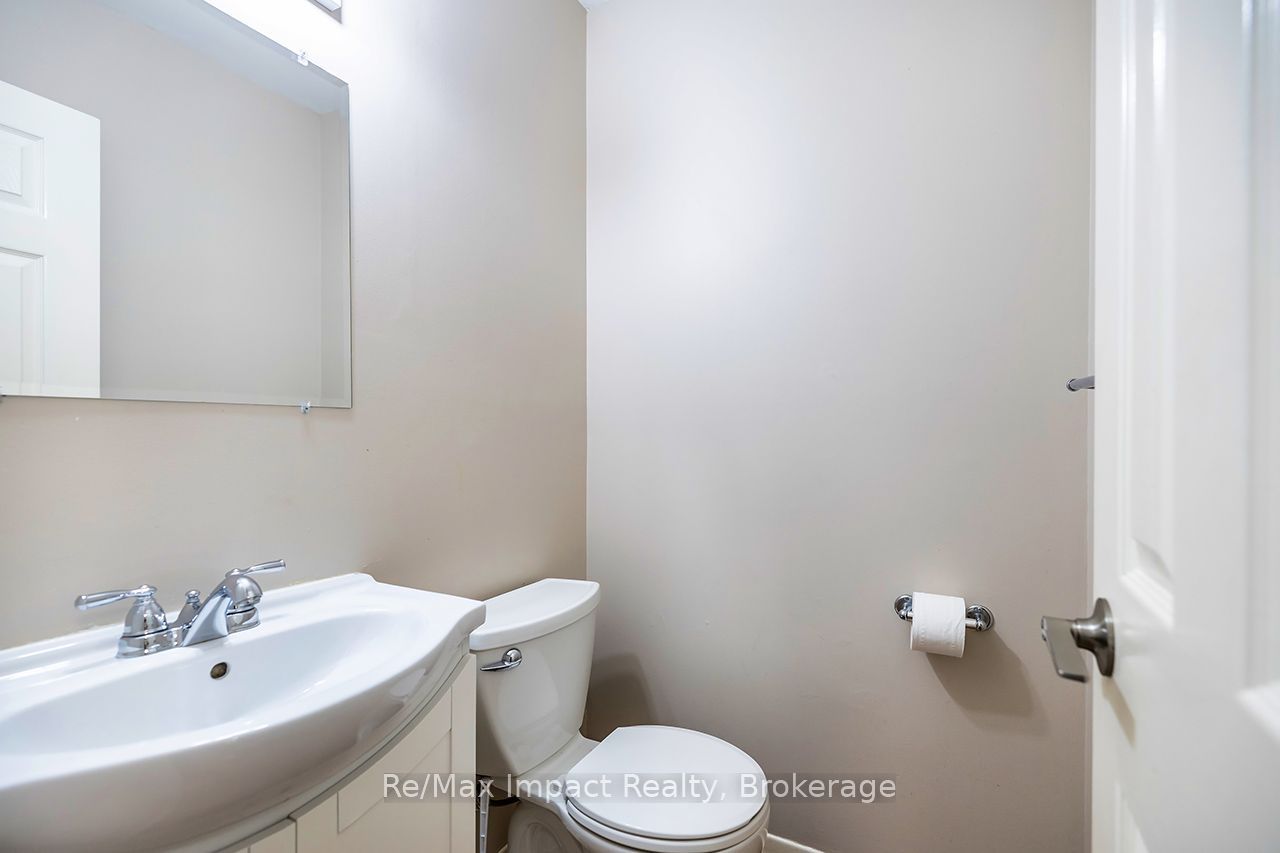 25 Tompkins Lane Property Photo 4