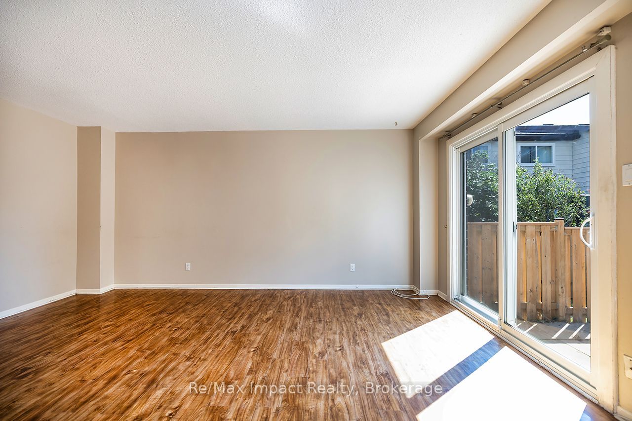 25 Tompkins Lane Property Photo 9