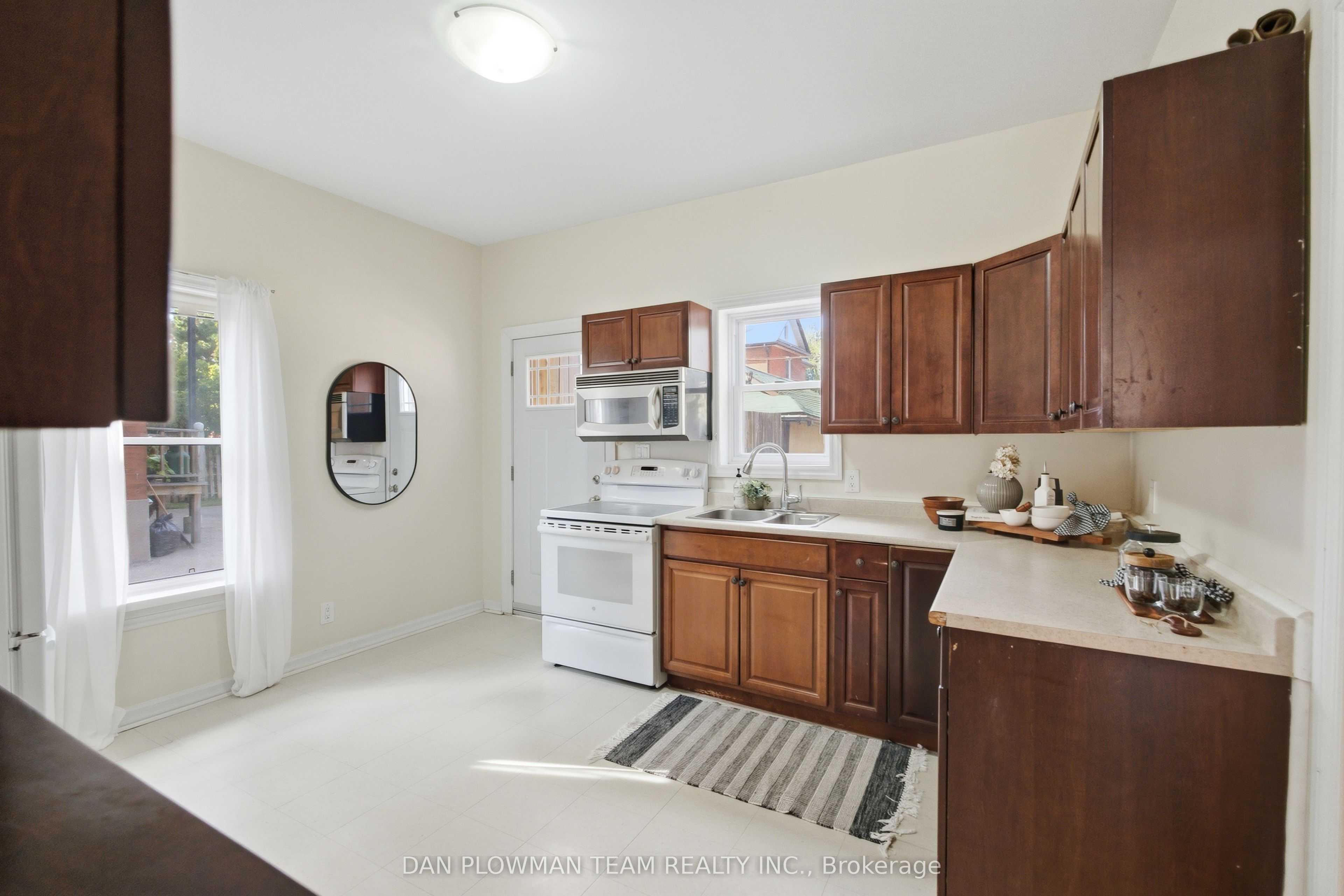 224 Arthur Street Property Photo 10