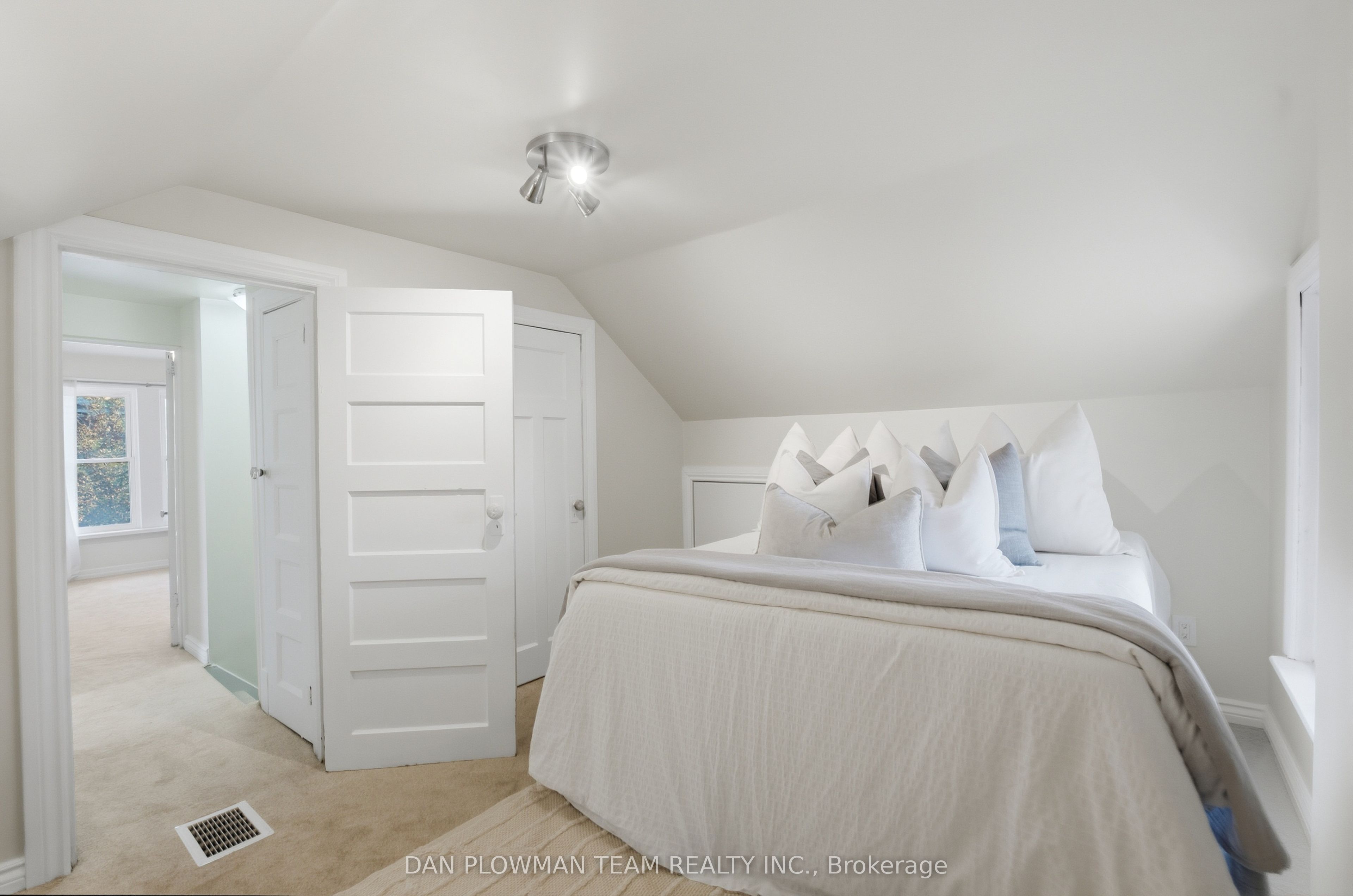 224 Arthur Street Property Photo 23