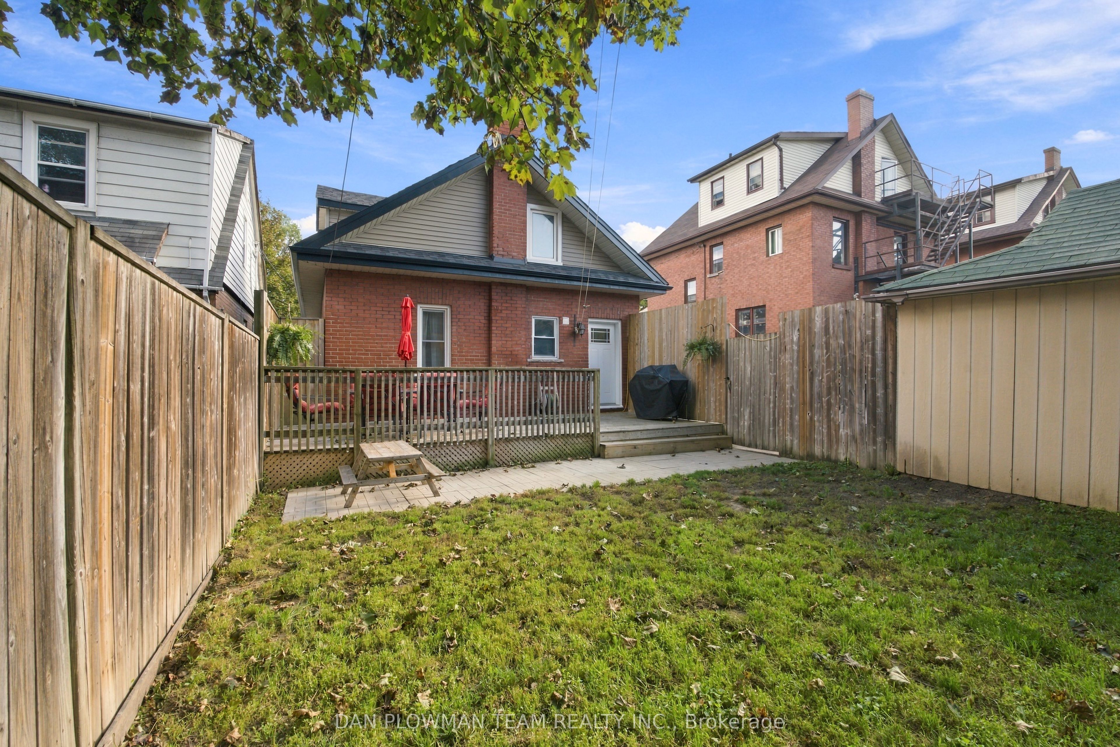 224 Arthur Street Property Photo 27