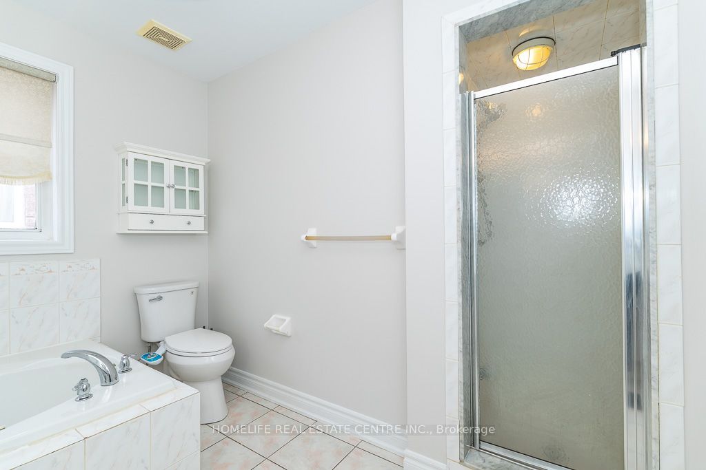 65 Batt Crescent Property Photo 31