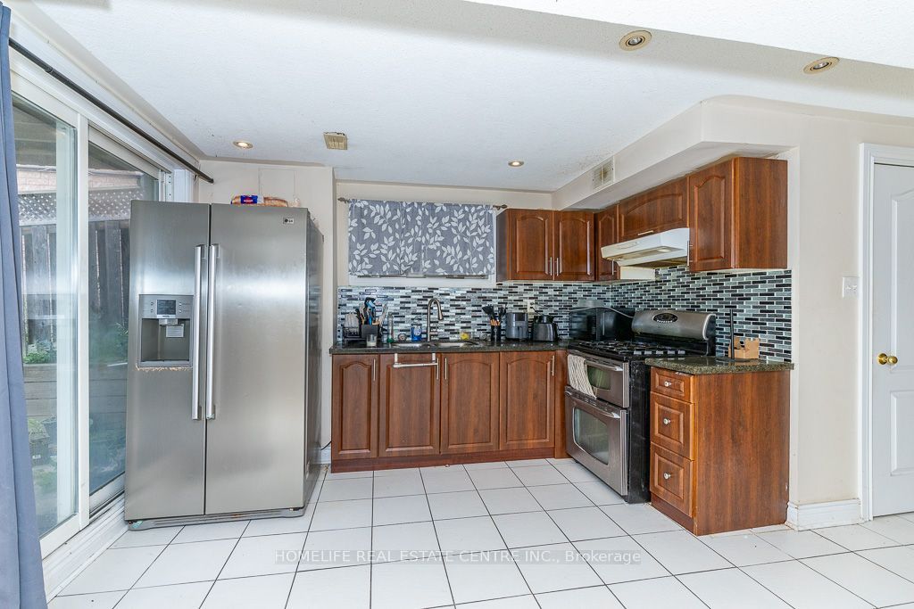 65 Batt Crescent Property Photo 42