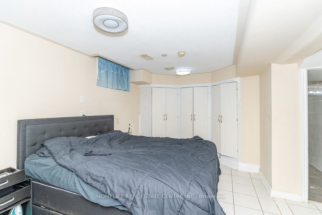 65 Batt Crescent Property Photo 44