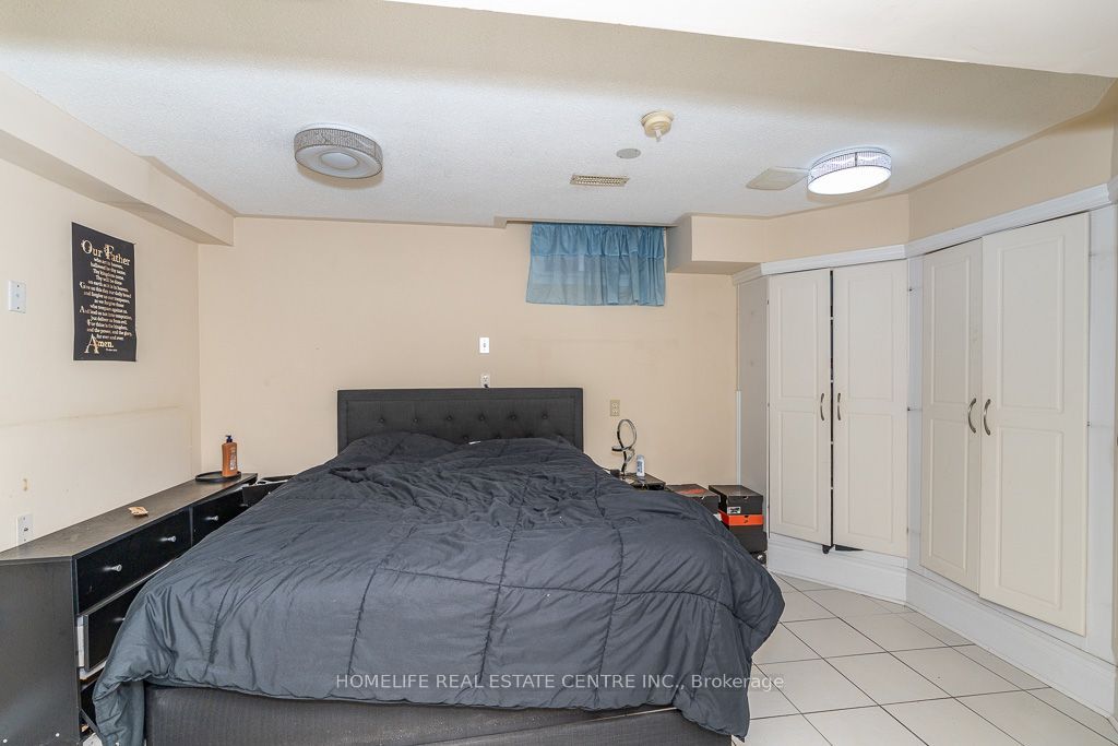 65 Batt Crescent Property Photo 45