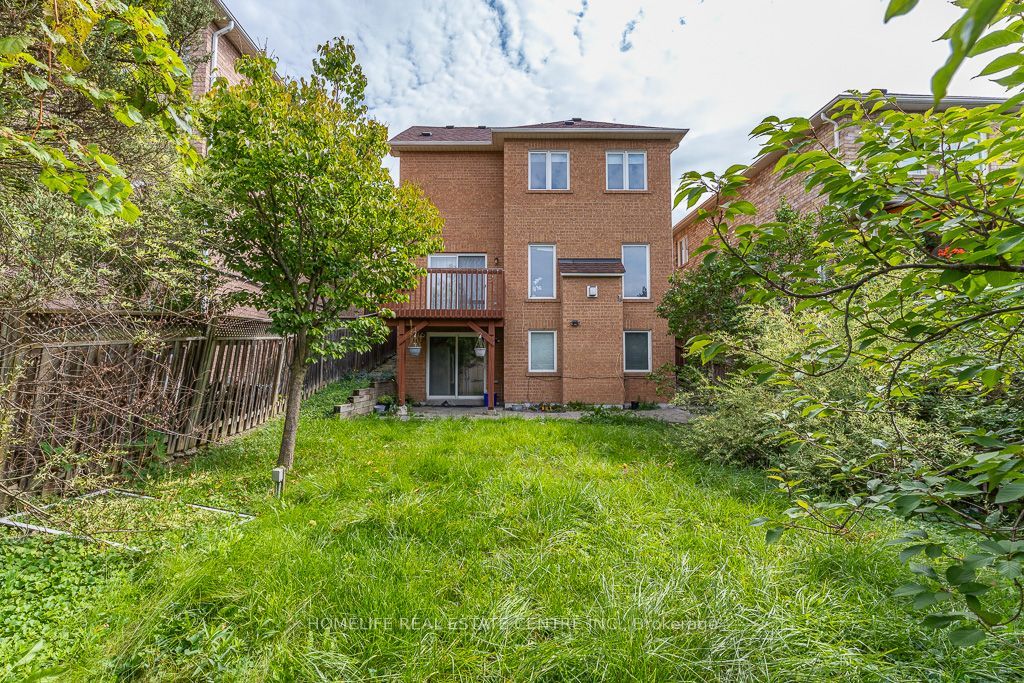 65 Batt Crescent Property Photo 48