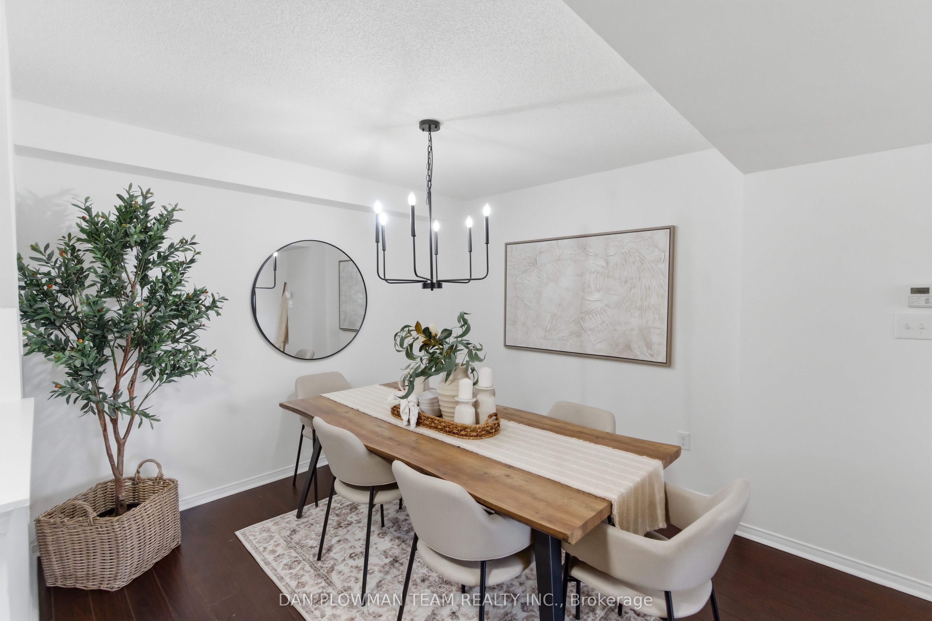 23 Blunden Road Property Photo 9