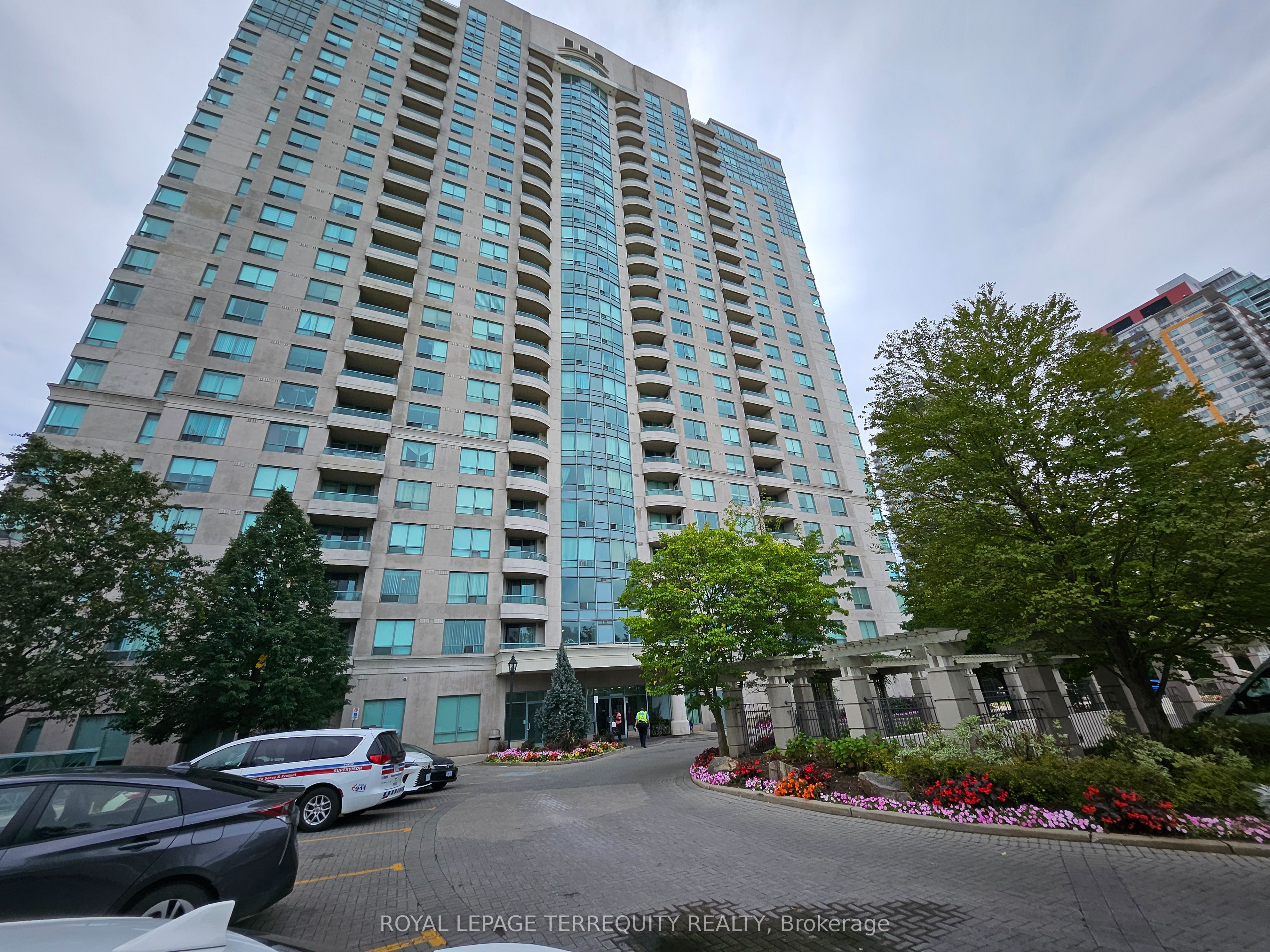 61 Town Centre Court 306 Property Photo 1