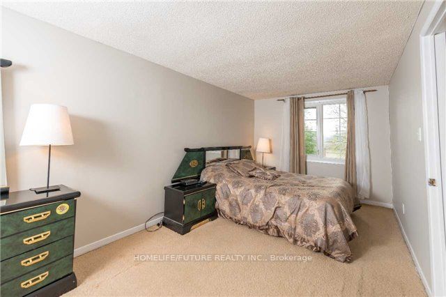 17 Chadwick Drive Property Photo 5