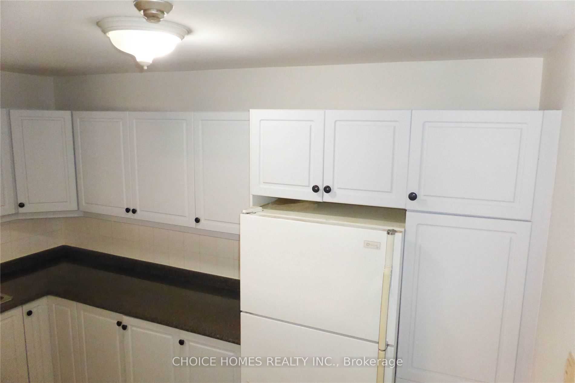 23-91 Muir Drive Property Photo 17