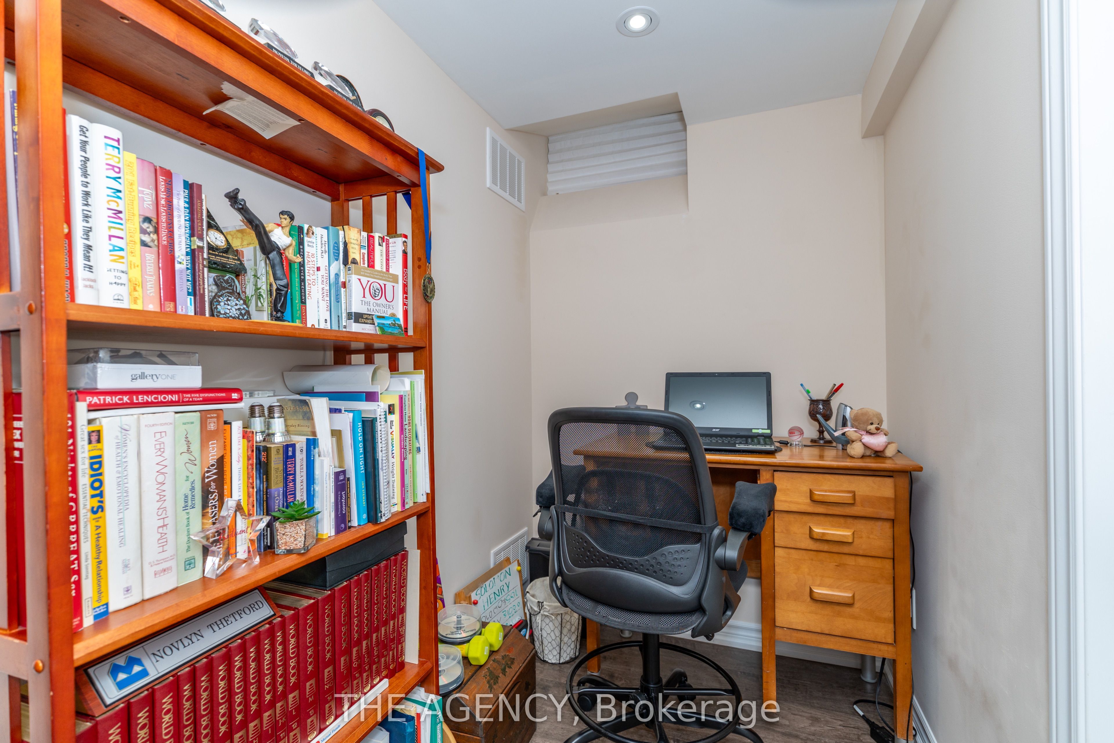 54 Thames Drive Property Photo 33