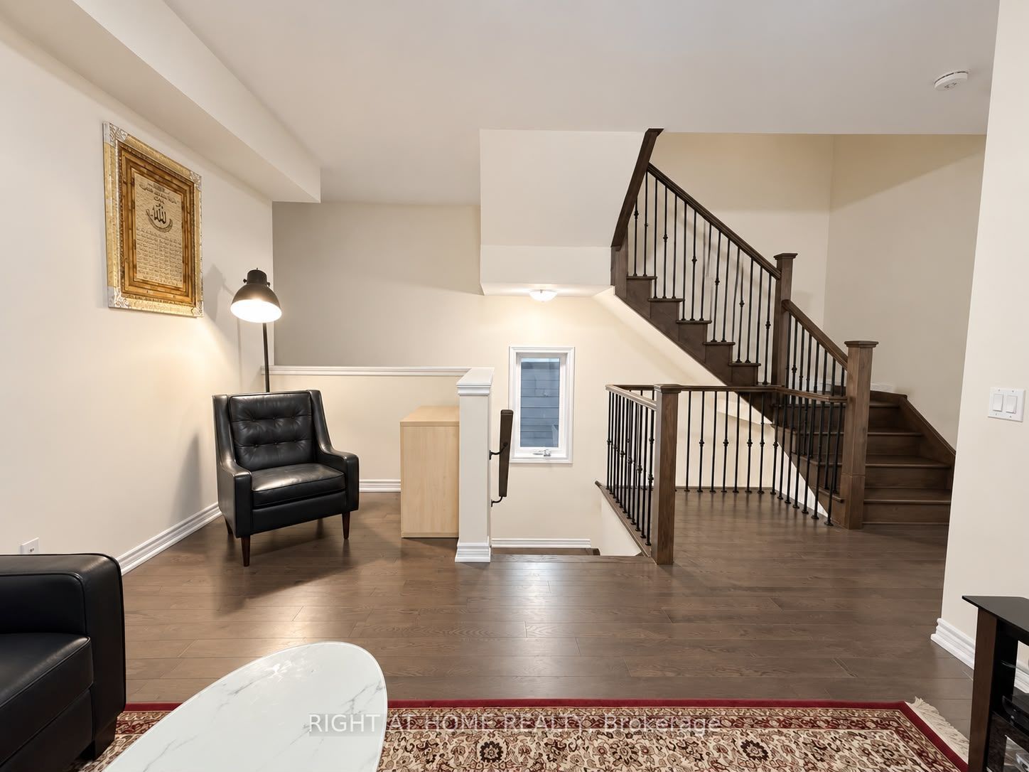 10 Morrison Crescent Property Photo 4