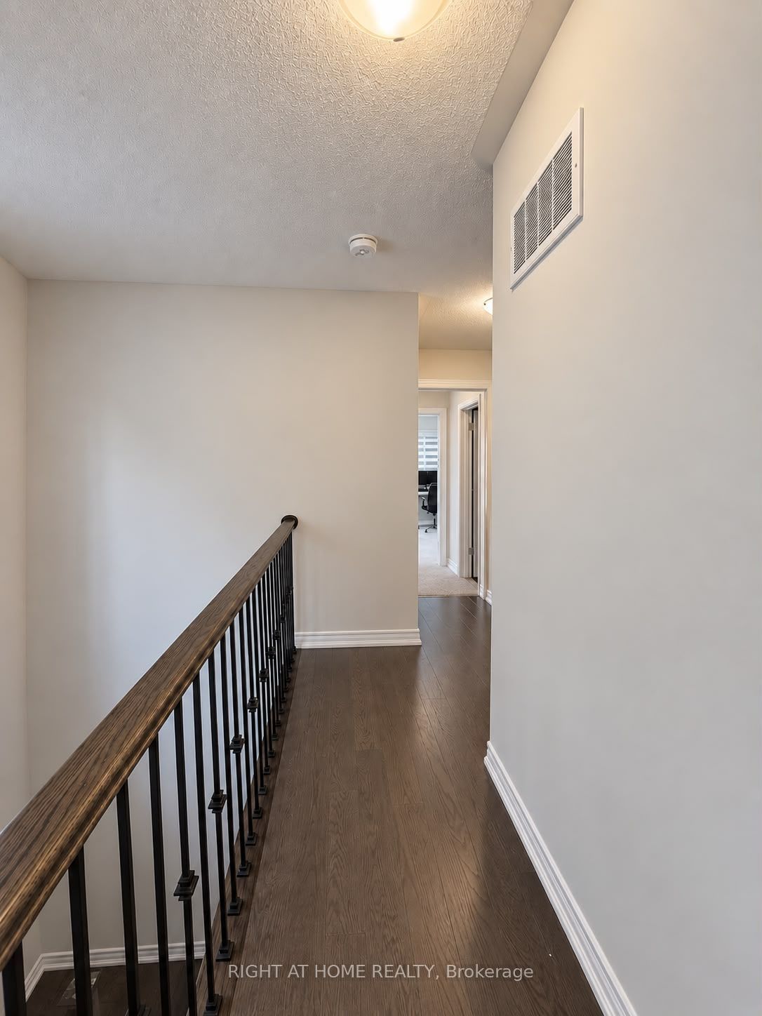 10 Morrison Crescent Property Photo 5