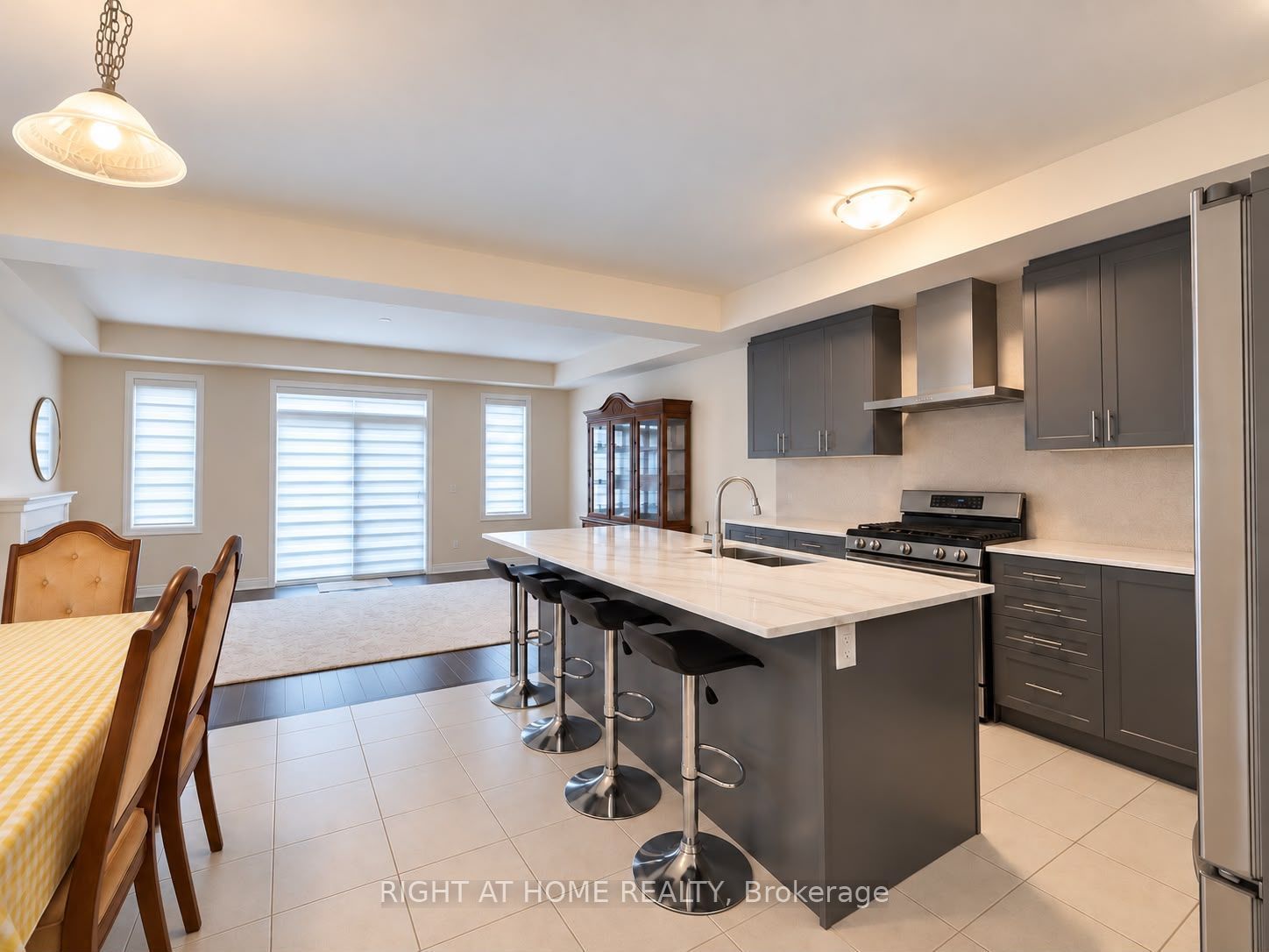 10 Morrison Crescent Property Photo 15