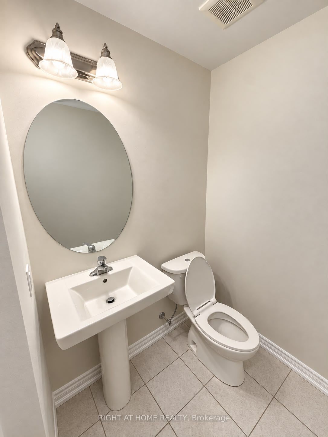 10 Morrison Crescent Property Photo 18
