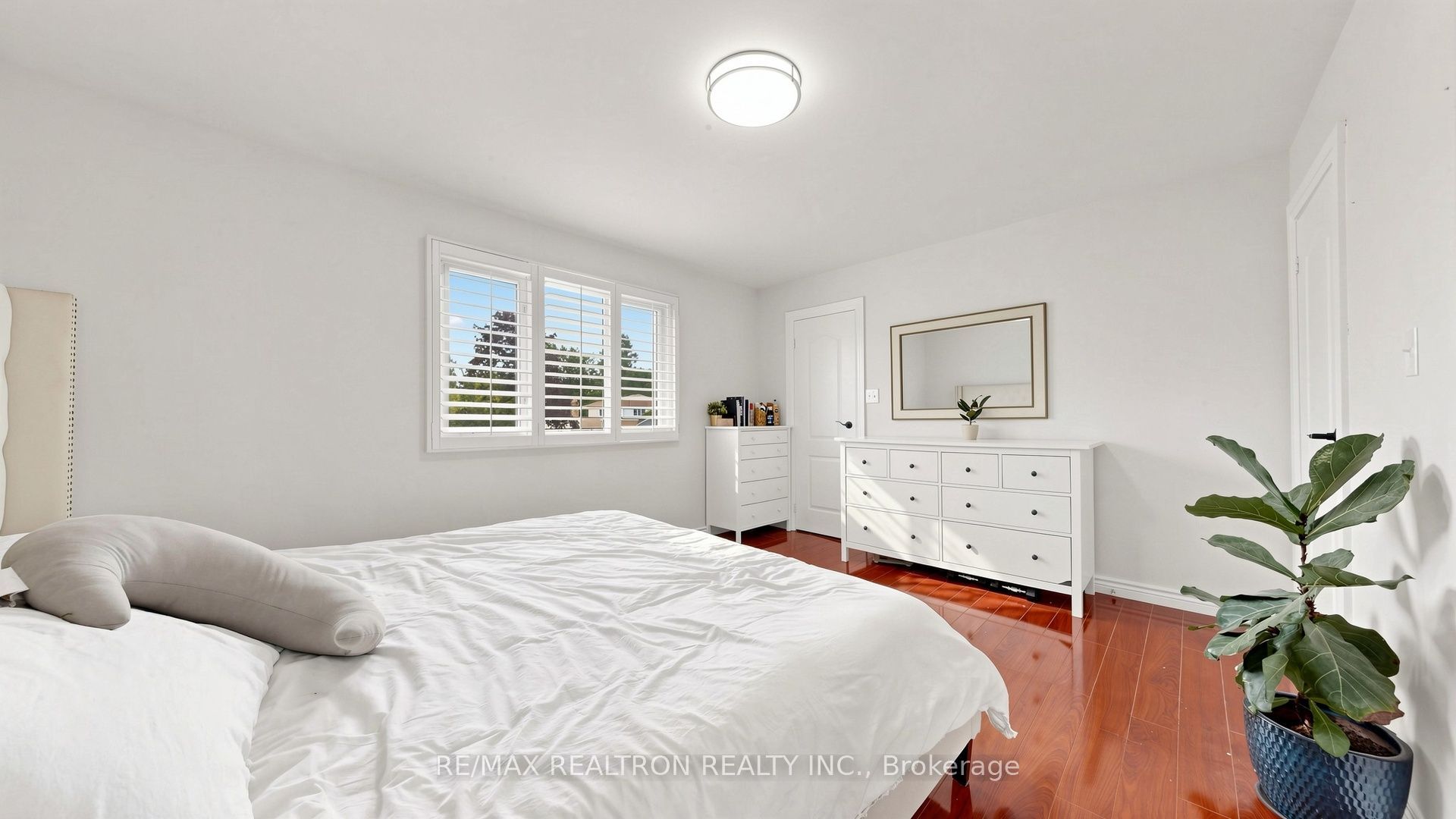 349 Siena Court Property Photo 26