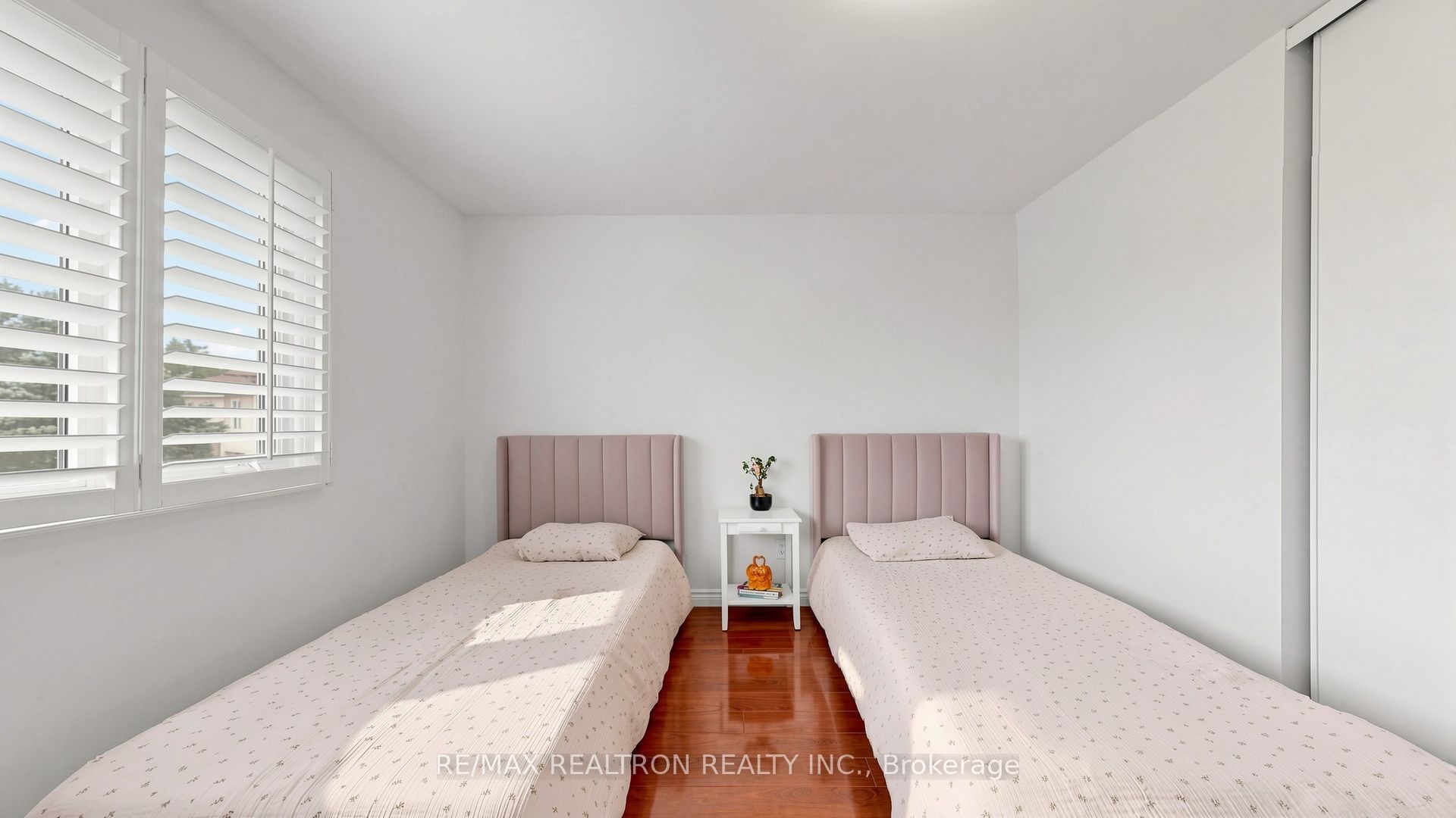 349 Siena Court Property Photo 32