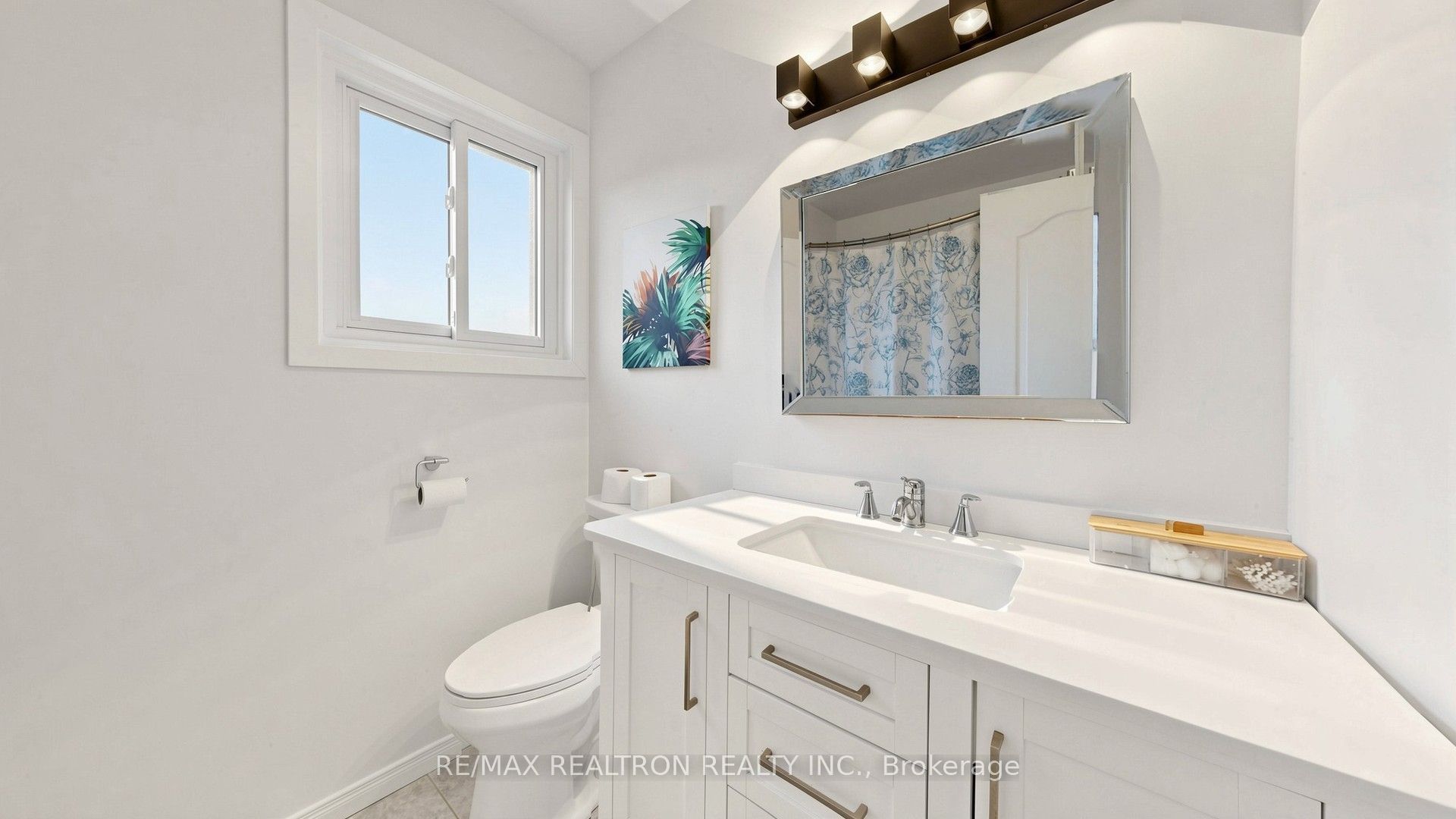 349 Siena Court Property Photo 34