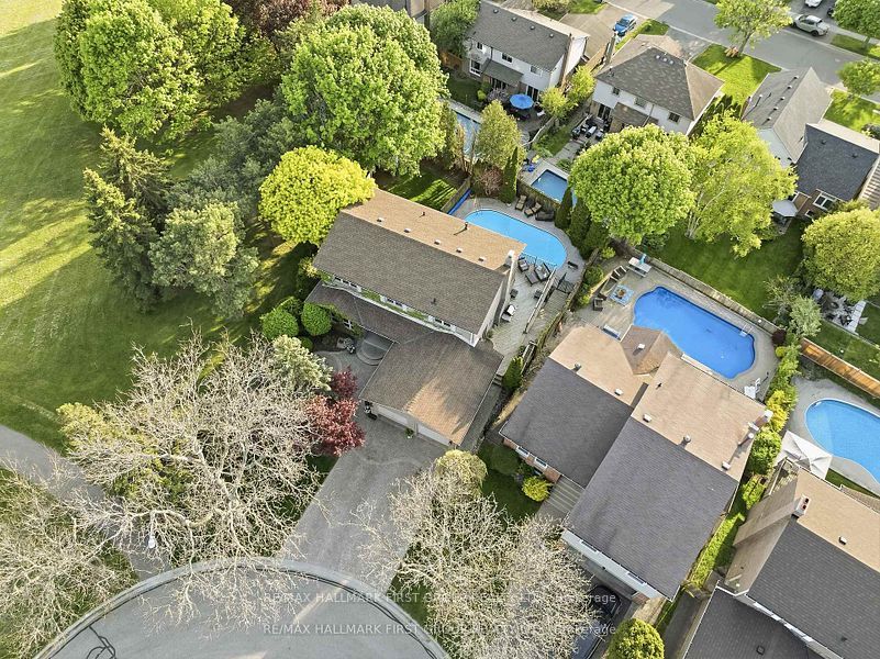 14 Ormandy Court Property Photo 6