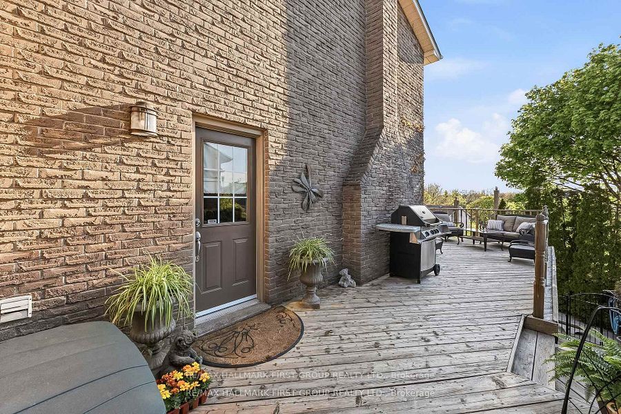14 Ormandy Court Property Photo 28