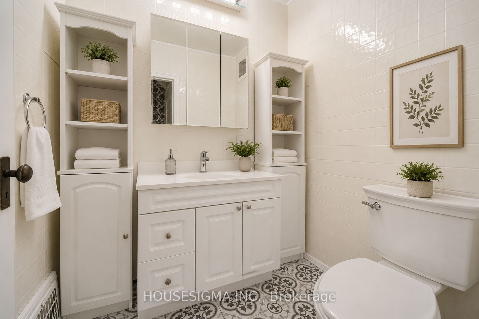 93 Brock Street W Property Photo 18