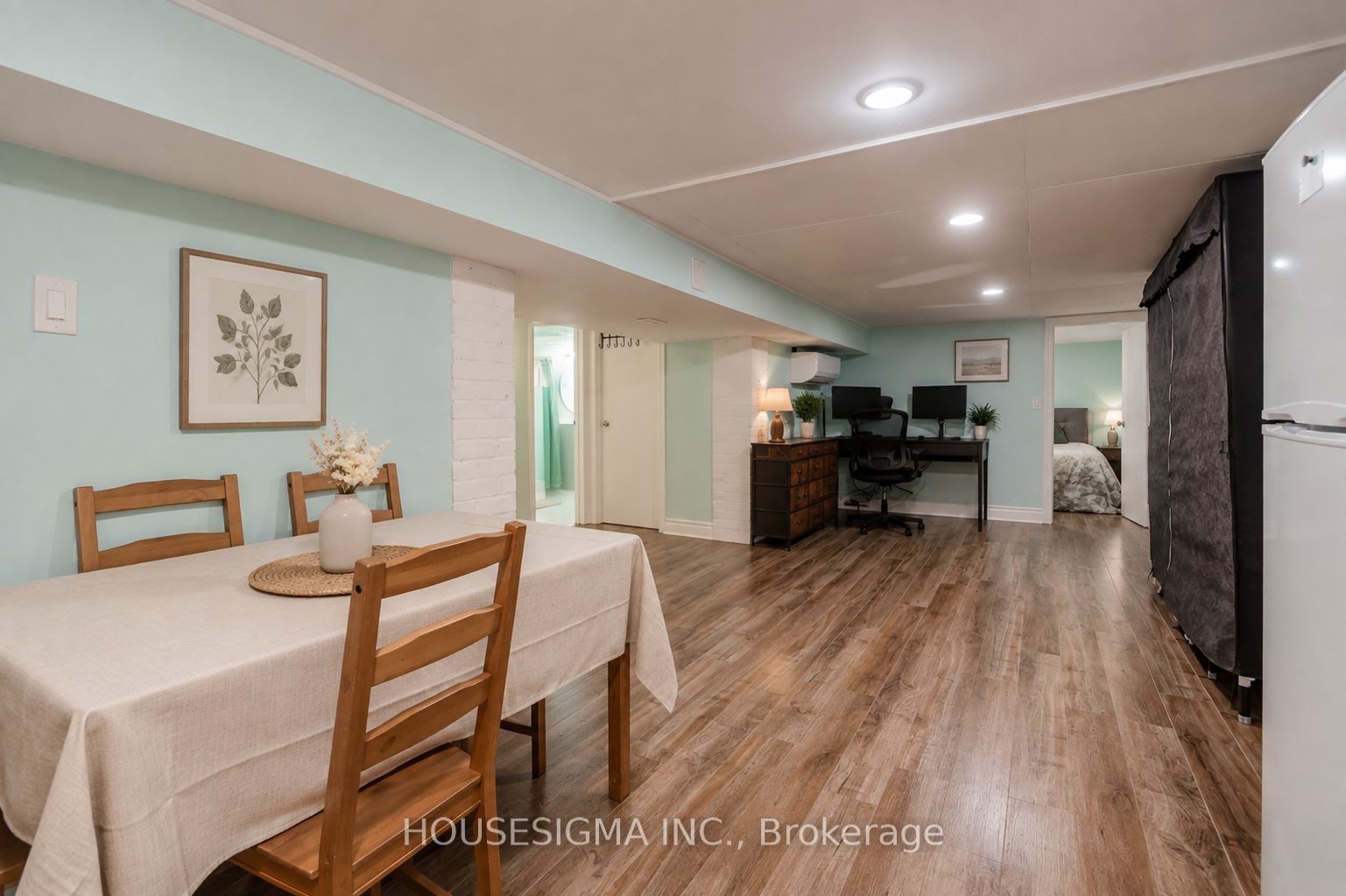 93 Brock Street W Property Photo 32