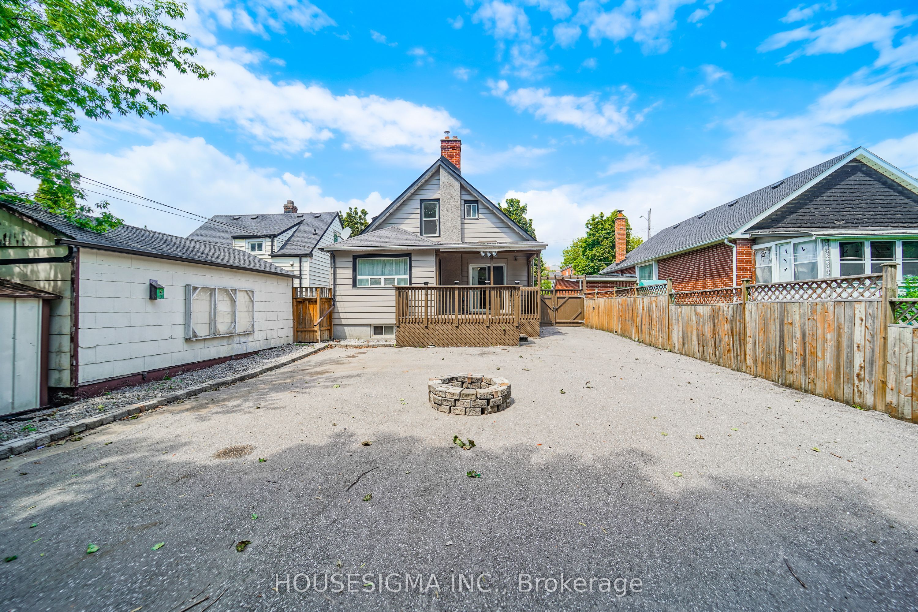 93 Brock Street W Property Photo 38