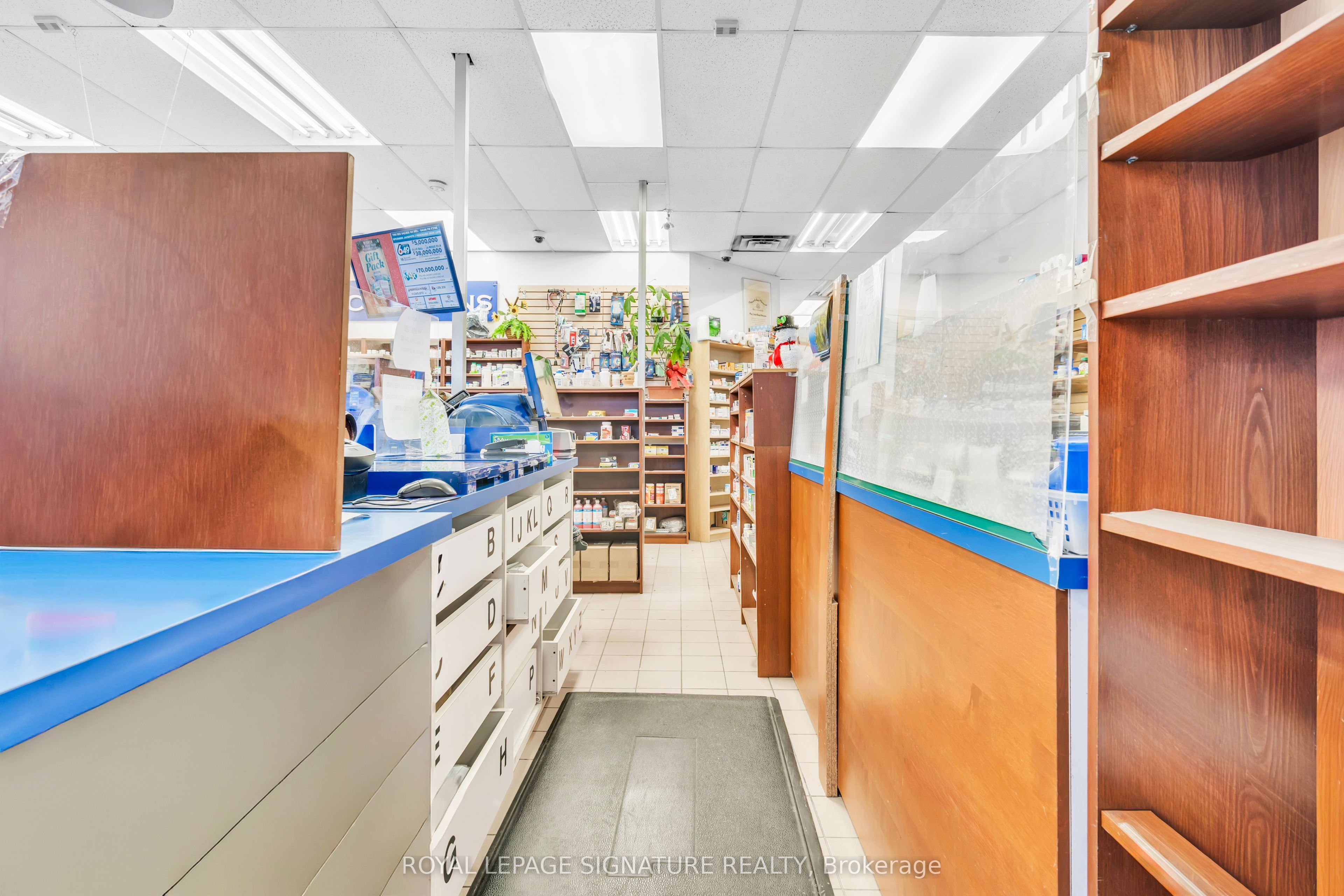 3155 Eglinton Avenue E 1-5 Property Photo 4