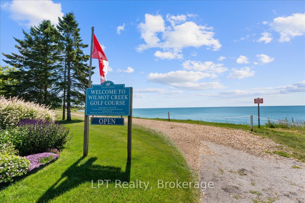 5 Niagara Trail Property Photo 42