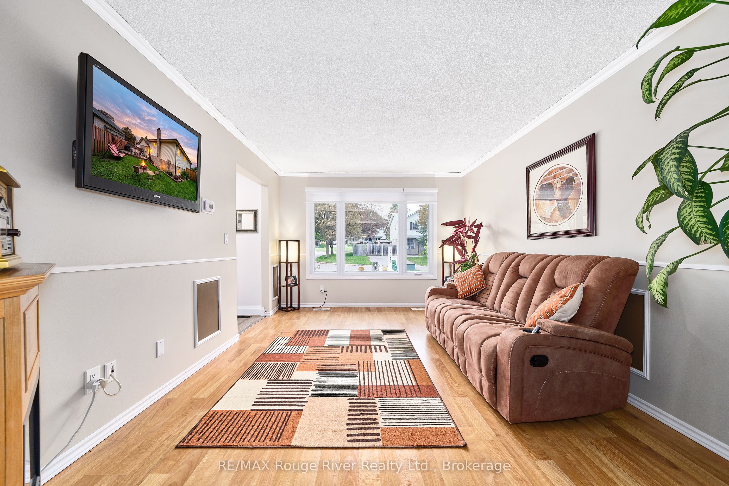 607 Foxrun Court Property Photo 20