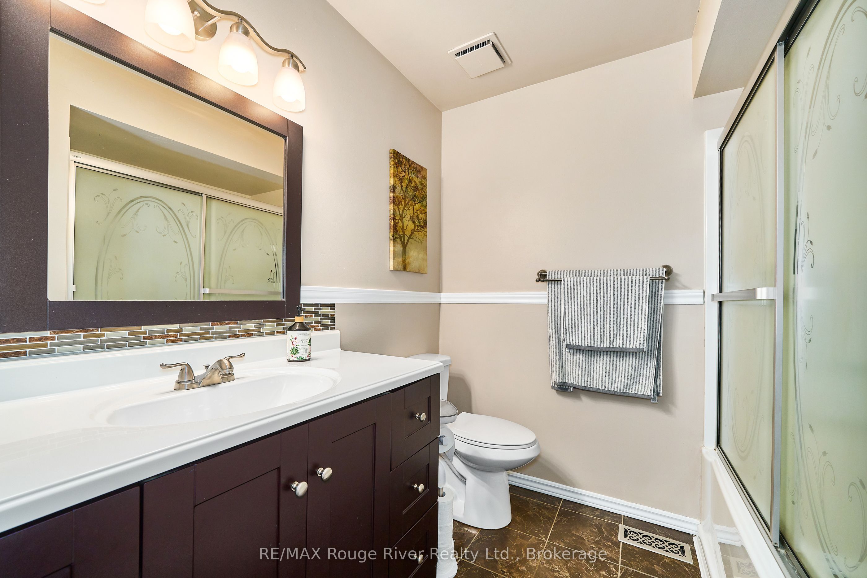 607 Foxrun Court Property Photo 26