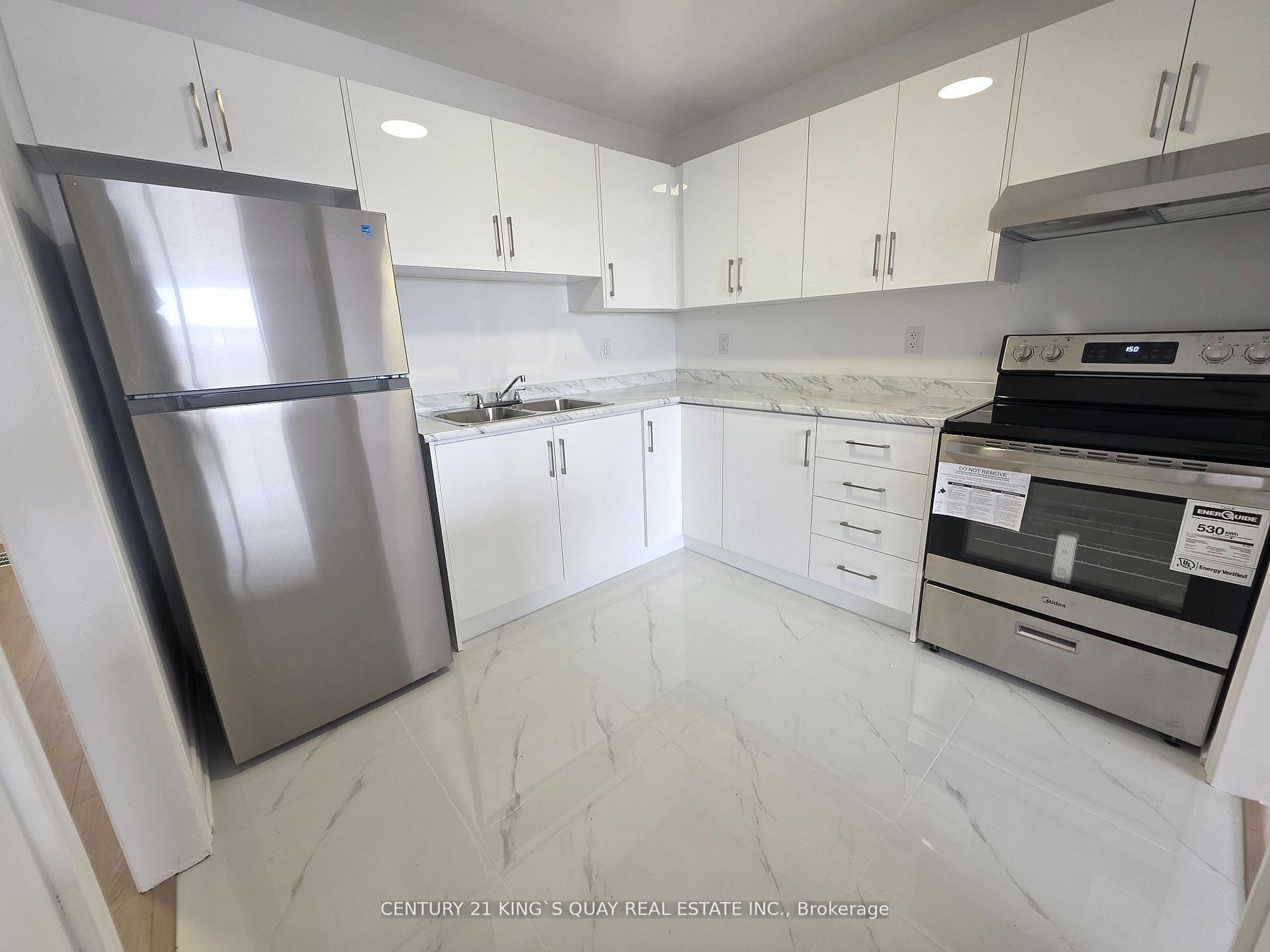1346 Kennedy Road Property Photo 1